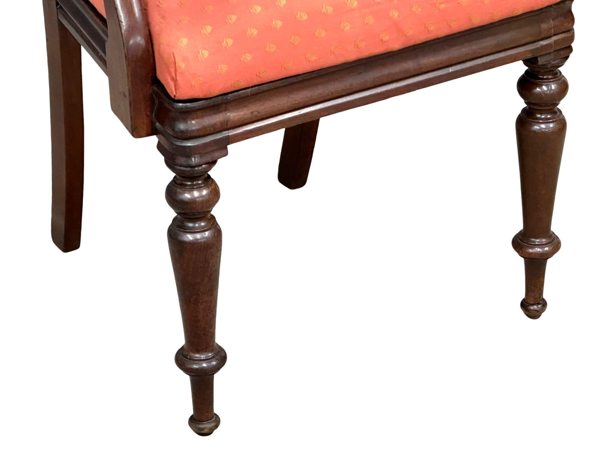 A good quality early Victorian mahogany Bar Back armchair. - Image 3 of 5