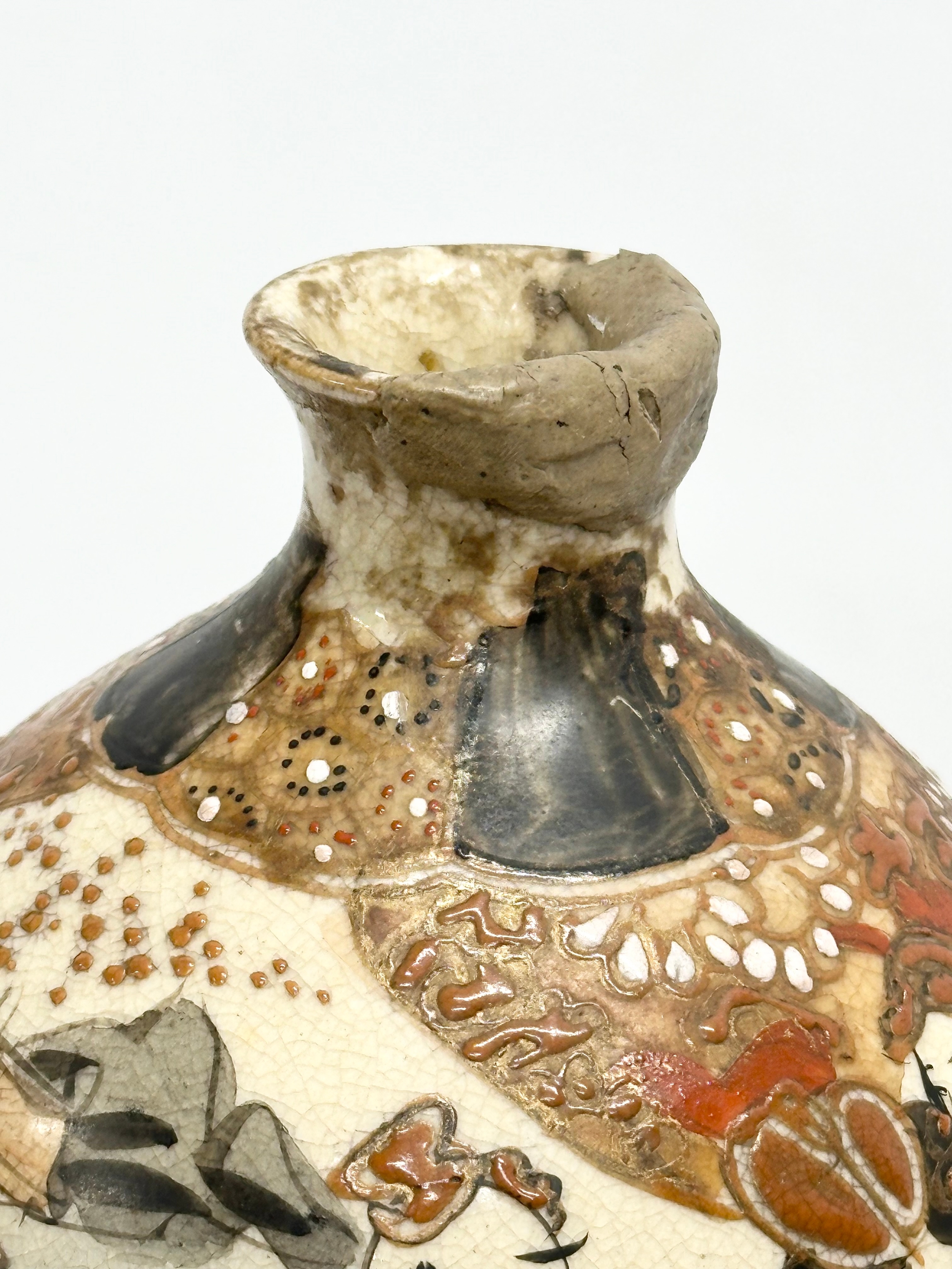 2 late 19th/early 20th century Japanese late Meiji Satsuma vases. A late 19th century double Gourd - Image 8 of 13