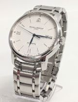 A Baume & Mercier Classima XL MOA10085 Men's Watch.