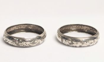 A pair of early 20th century silver napkin rings by Francis Webb. Birmingham, 1916. 5.4g