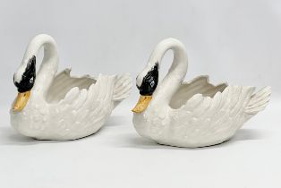 A pair of vintage pottery swan planters. 35x16x22cm