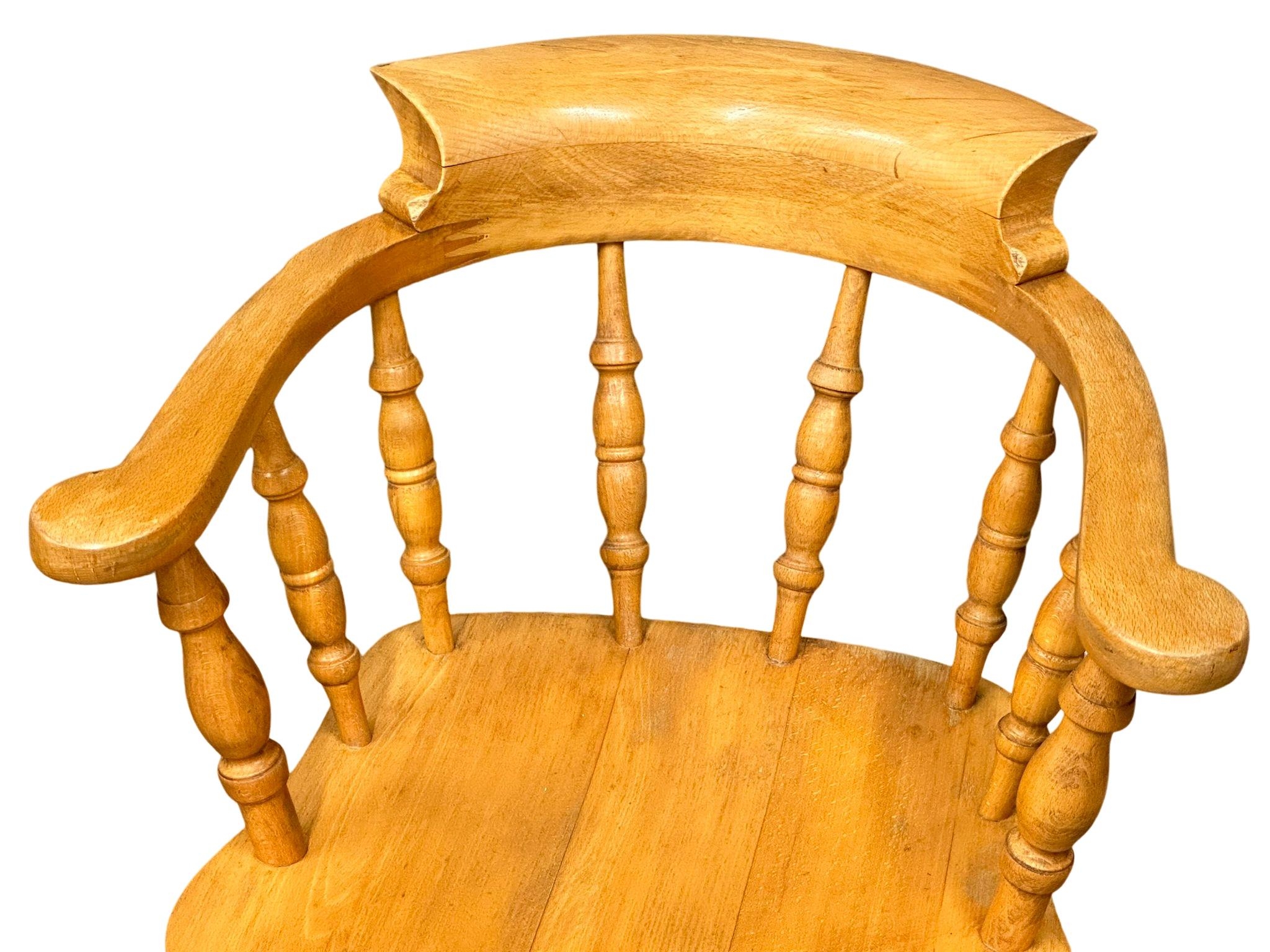 A pair of Victorian style solid beech smokers chairs/armchairs. - Image 4 of 4