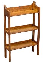 An early 20th century Arts & Crafts oak open bookcase/shelving unit. Circa 1900-1910. 55.5x20x89cm(