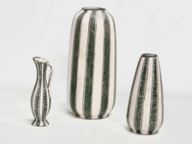 3 pieces of West German Mid Century pottery designed by Hans Kraemer for ES Keramik. 1950-1960. 26cm