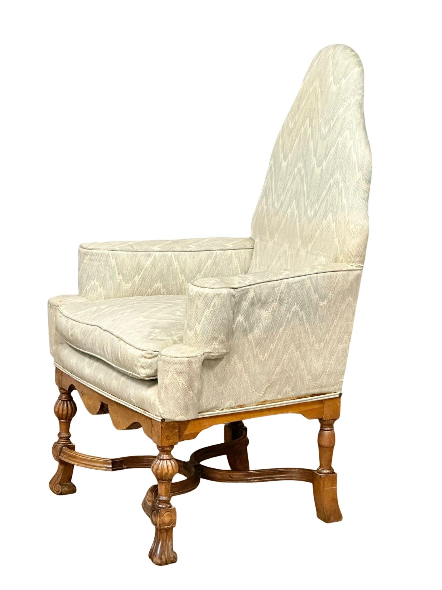 An early 20th century Charles II Carolean Revival armchair. Circa 1930. 63x80x122cm - Image 3 of 7