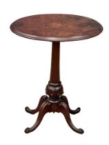 A Victorian mahogany pedestal side table/lamp table on cabriole legs. Circa 1860-1870. 56x44x68cm