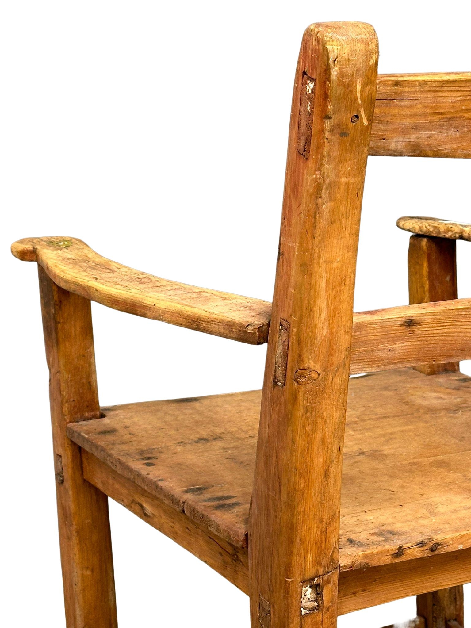 A mid 19th century Irish famine armchair. 60x63x89cm - Image 7 of 8