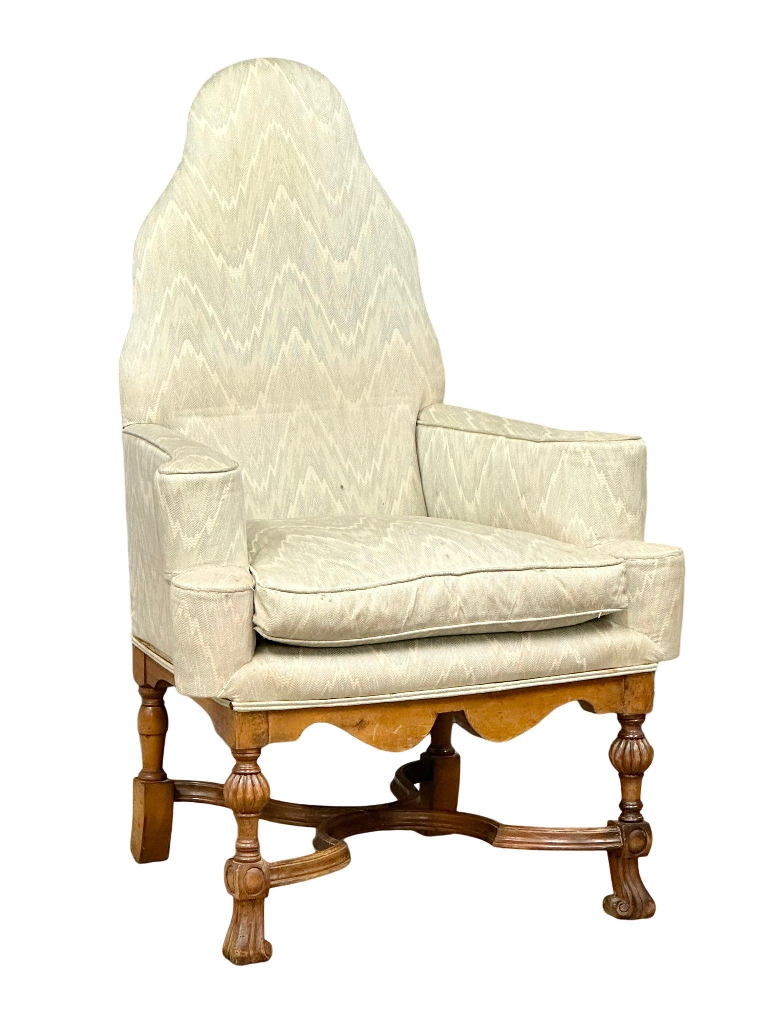An early 20th century Charles II Carolean Revival armchair. Circa 1930. 63x80x122cm - Image 5 of 7