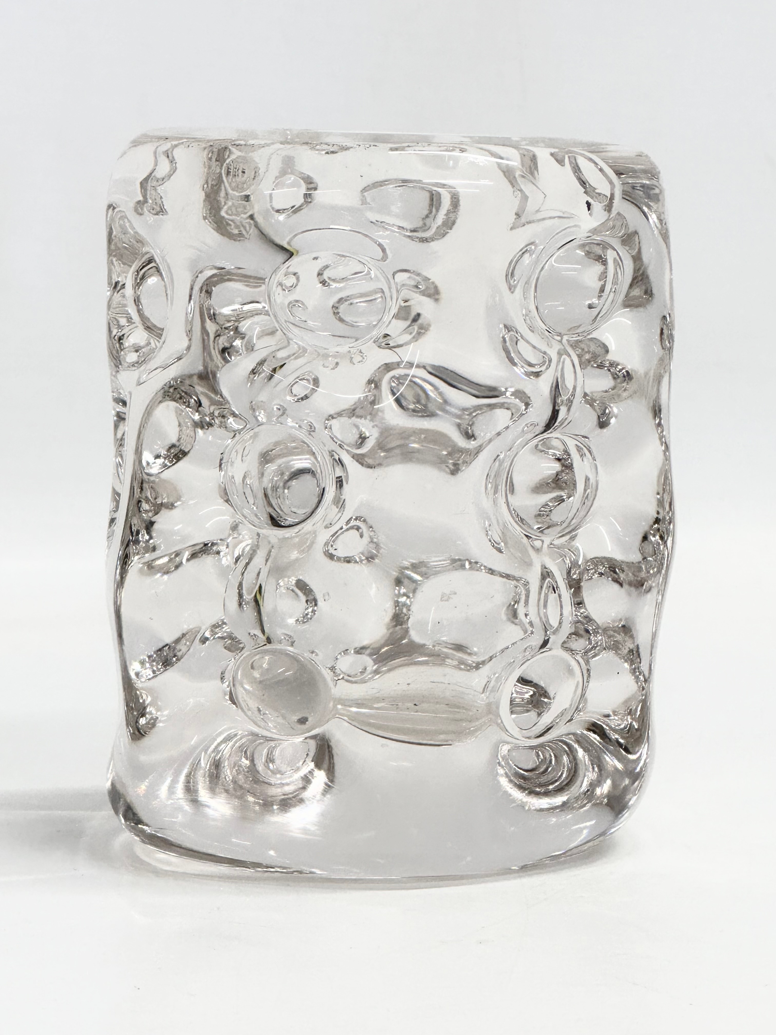 A Mid Century ‘Knobbly’ vase designed by Jim Dyer for Liskeard Glass. 1970’s. 8c10.5cm - Image 3 of 4