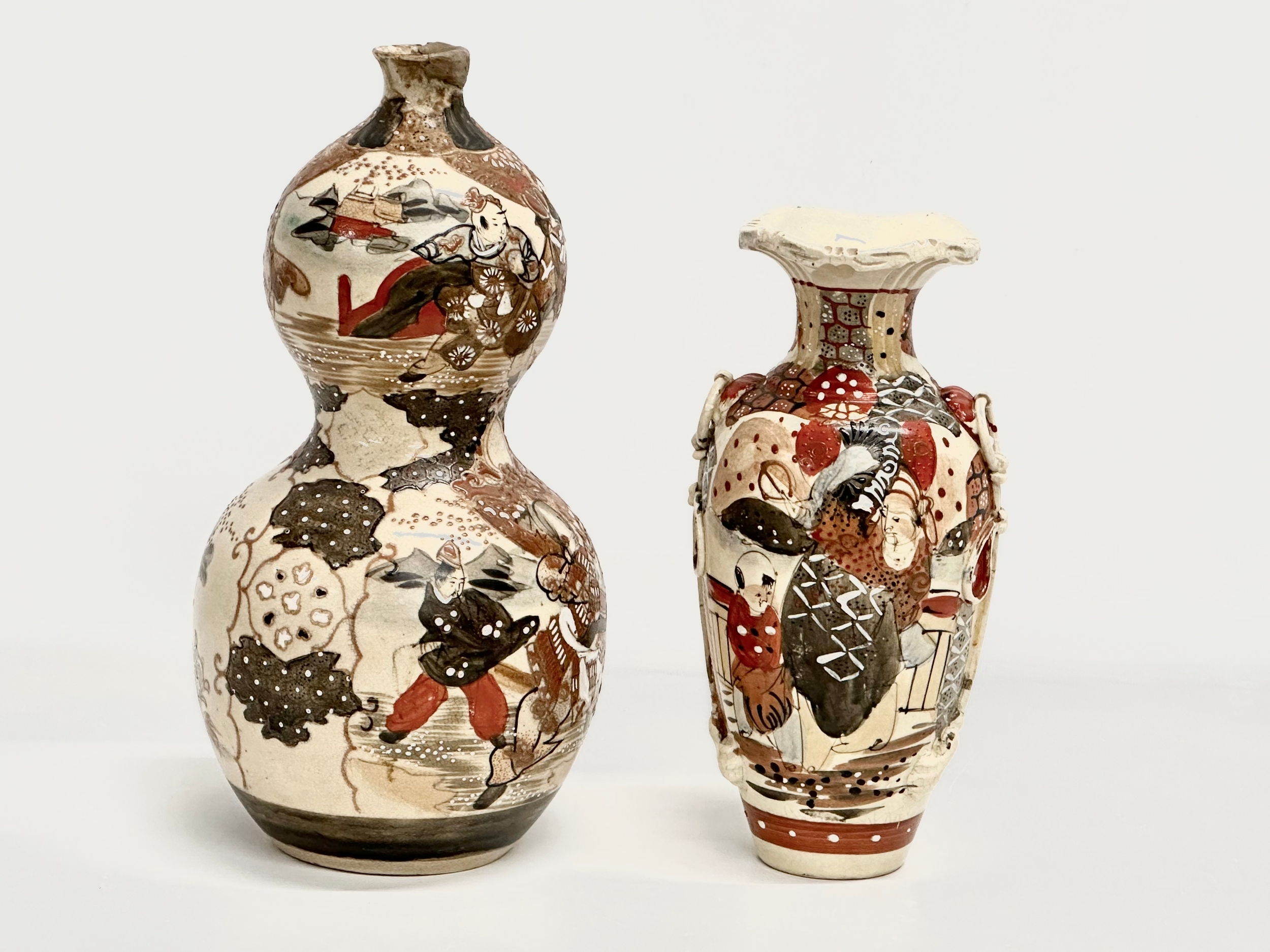 2 late 19th/early 20th century Japanese late Meiji Satsuma vases. A late 19th century double Gourd