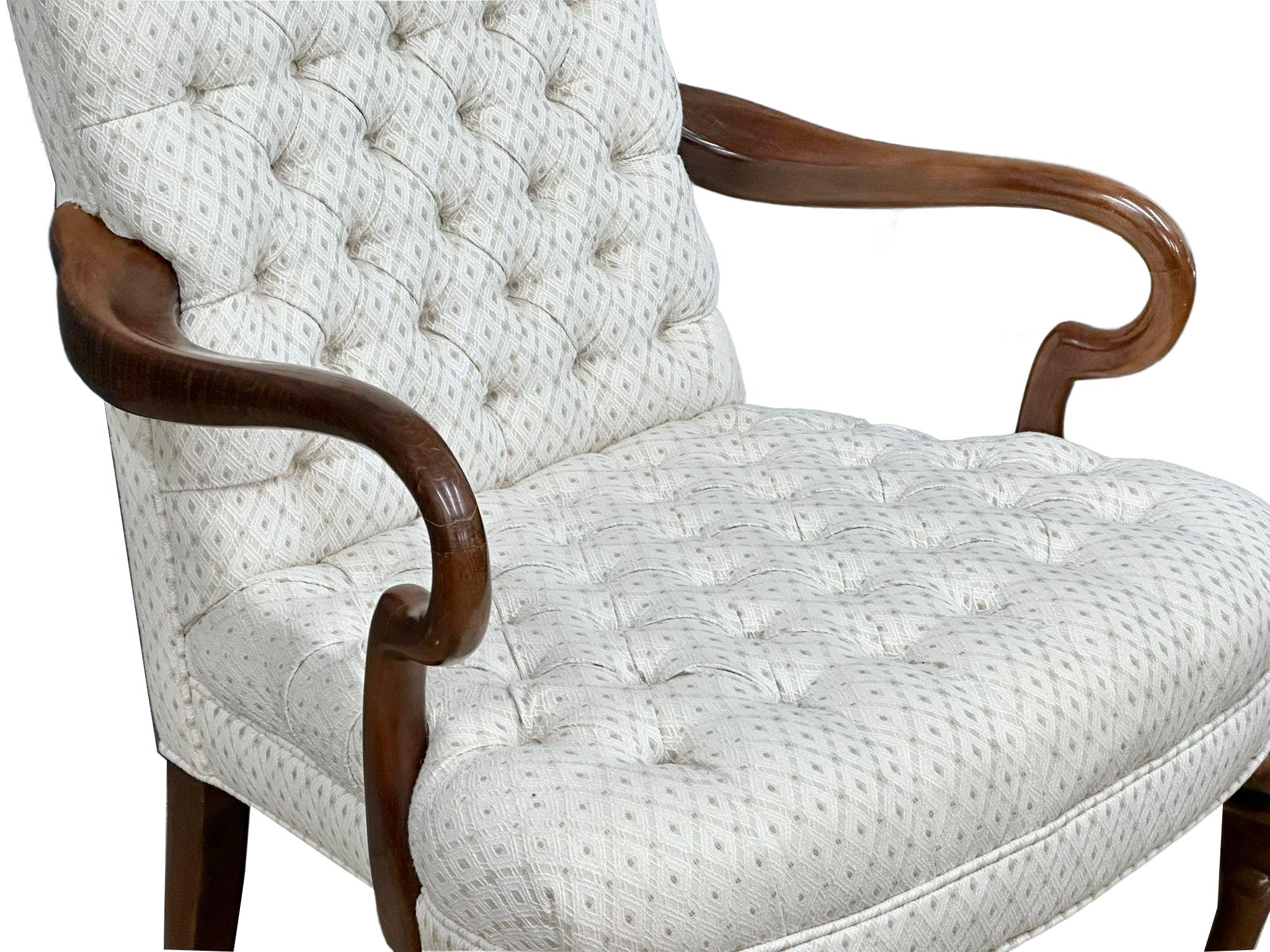 A pair of good quality George I style deep button back armchairs.(1) - Image 3 of 8