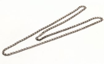 A heavy silver chain. Clasped measures 39cm. 59.2g