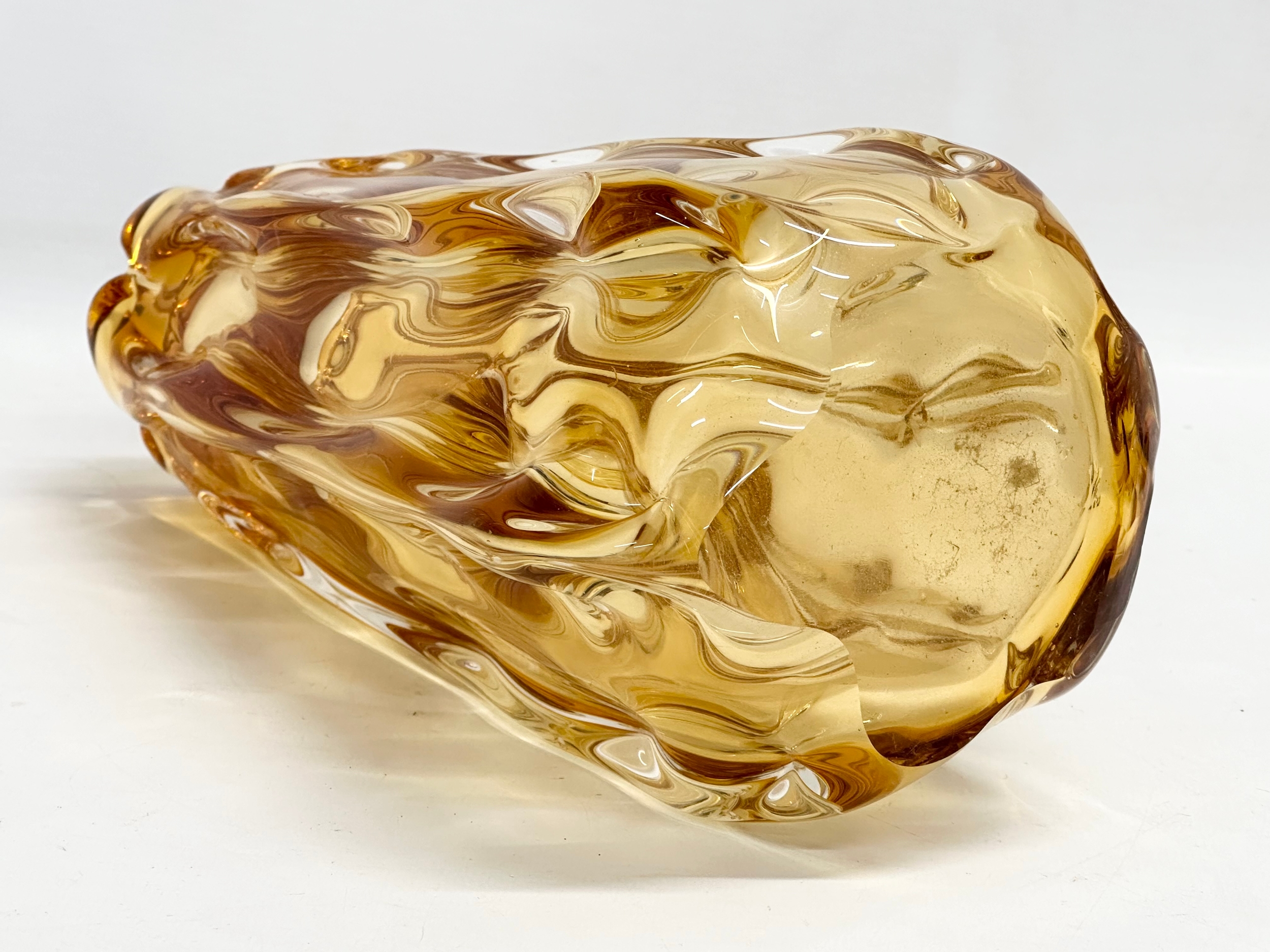 A vintage Amber Glass vase. 12x28cm - Image 4 of 4