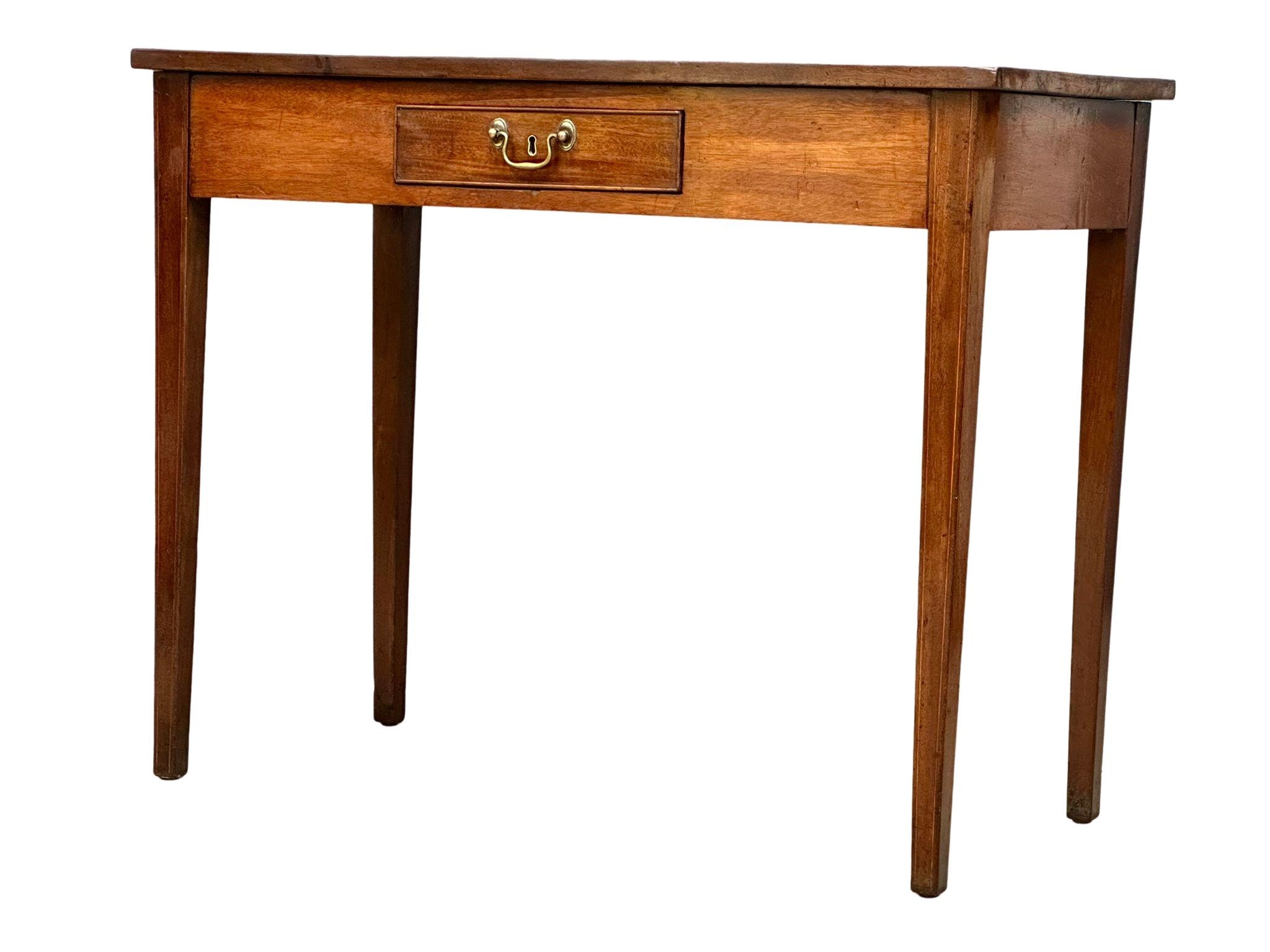 A George III inlaid mahogany side table with drawer. Circa 1800. 91x45.5x73cm(9) - Image 4 of 5