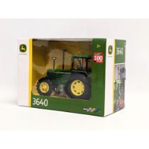 A new Britains John Deere model tractor, 3640. 1/32.