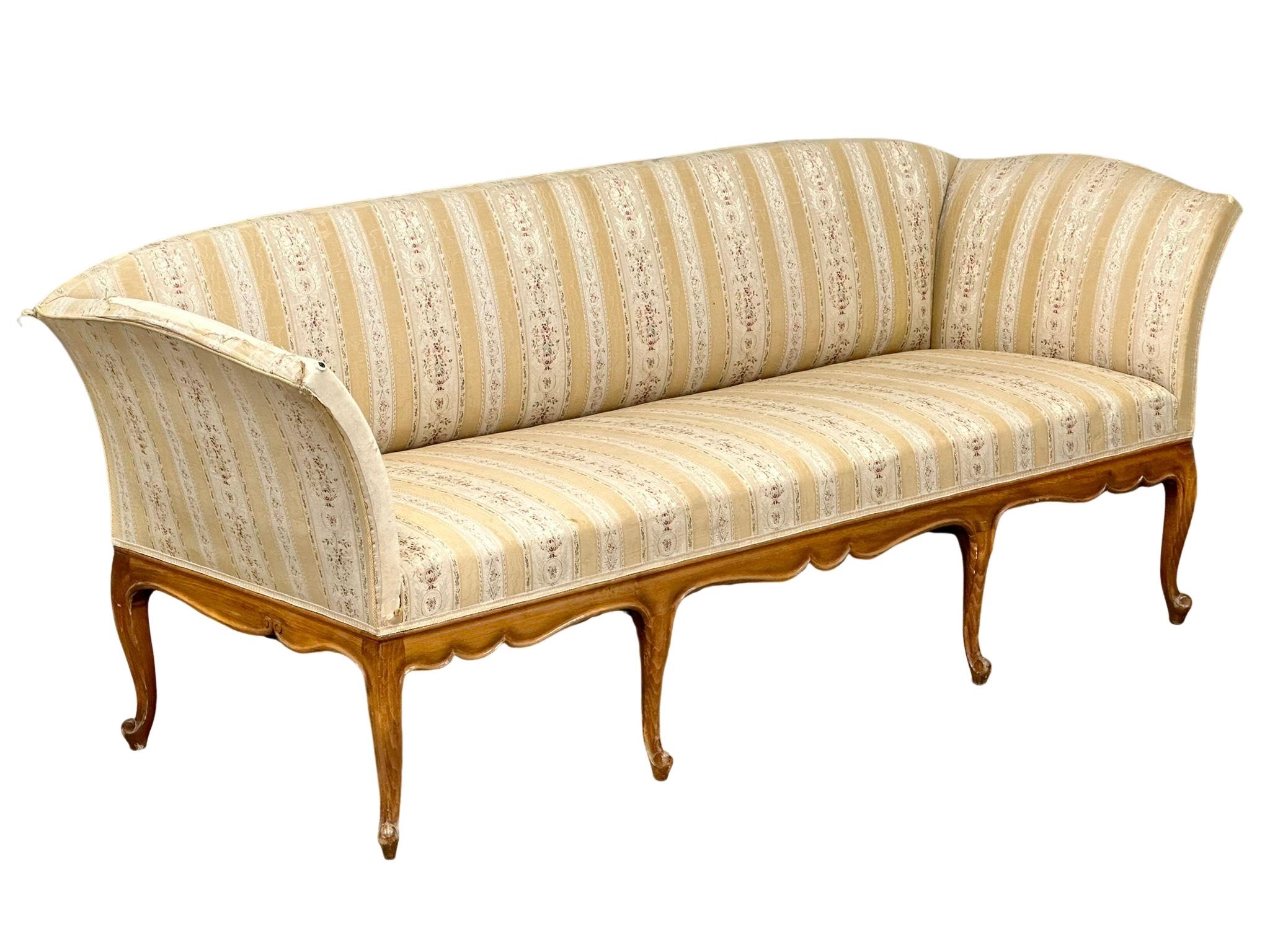 A good quality French Louis XV style chateau sofa on cabriole legs. 196x66x79cm - Image 11 of 11