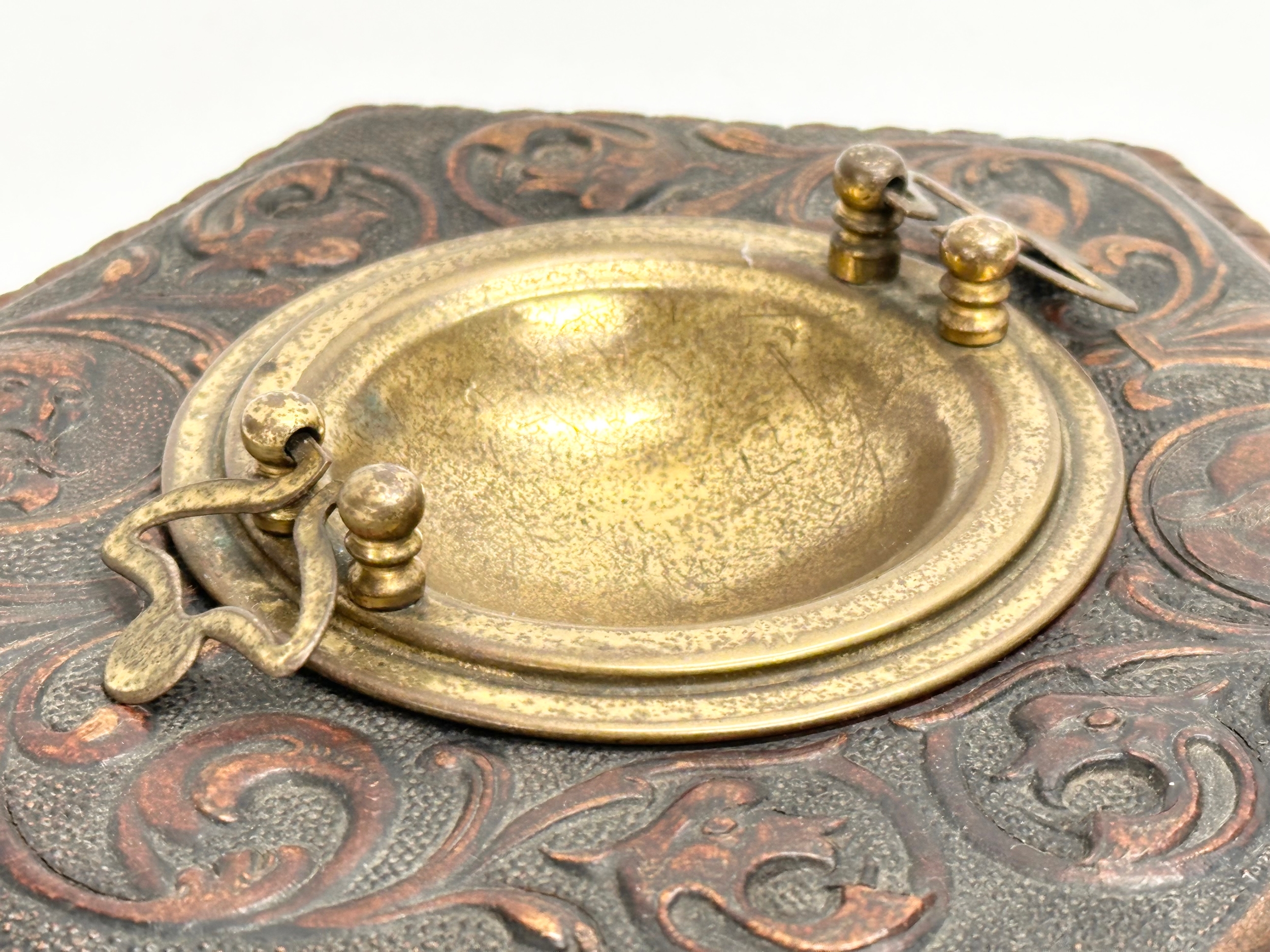 A late 19th century embossed leather bound ashtray with original brass liner. Depicting Don - Image 2 of 8