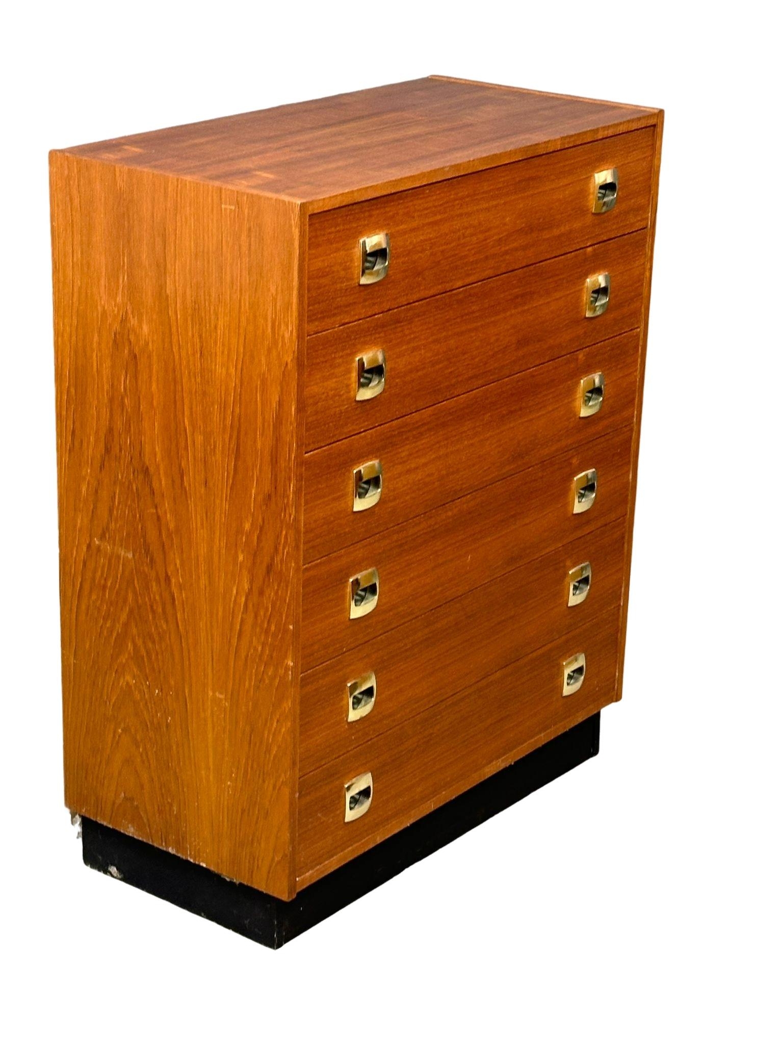 A Danish Mid Century teak chest of drawers. 80x40x100cm - Image 9 of 12