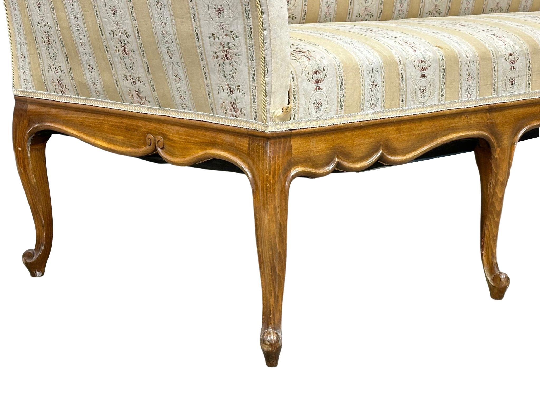 A good quality French Louis XV style chateau sofa on cabriole legs. 196x66x79cm - Image 6 of 11