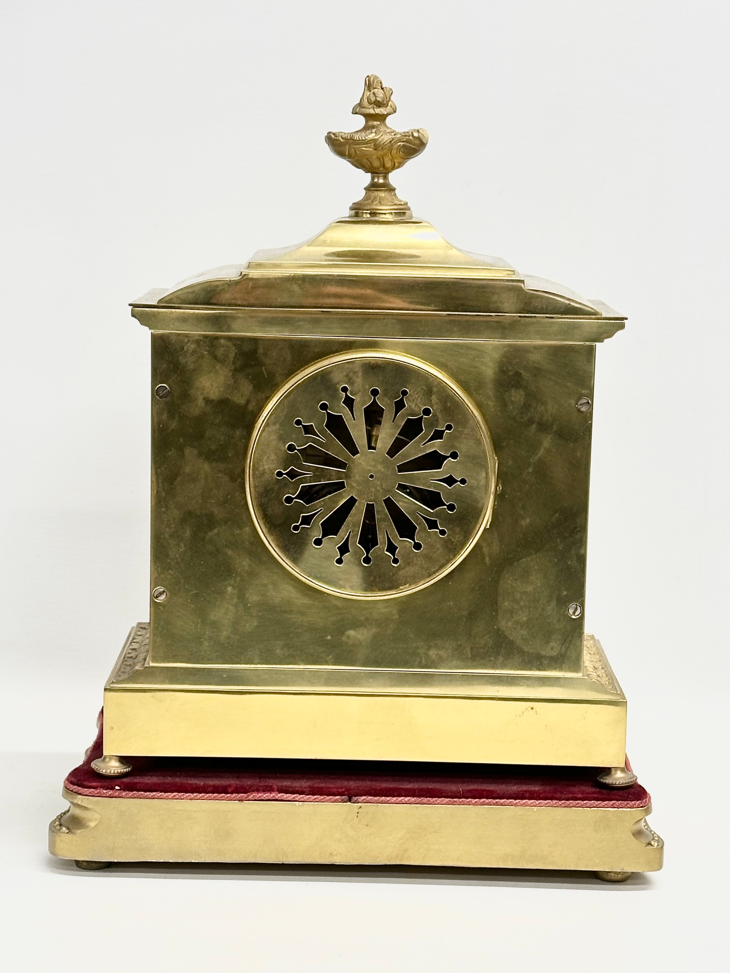 A late 19th century French brass mantle clock on stand. L. Marti Medaille D’Argent 1889. With key - Image 7 of 9