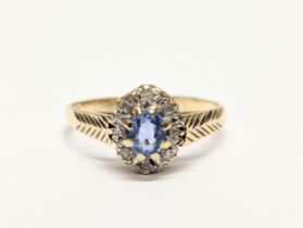 A 9ct gold and topaz ring. 2g. UK size O.