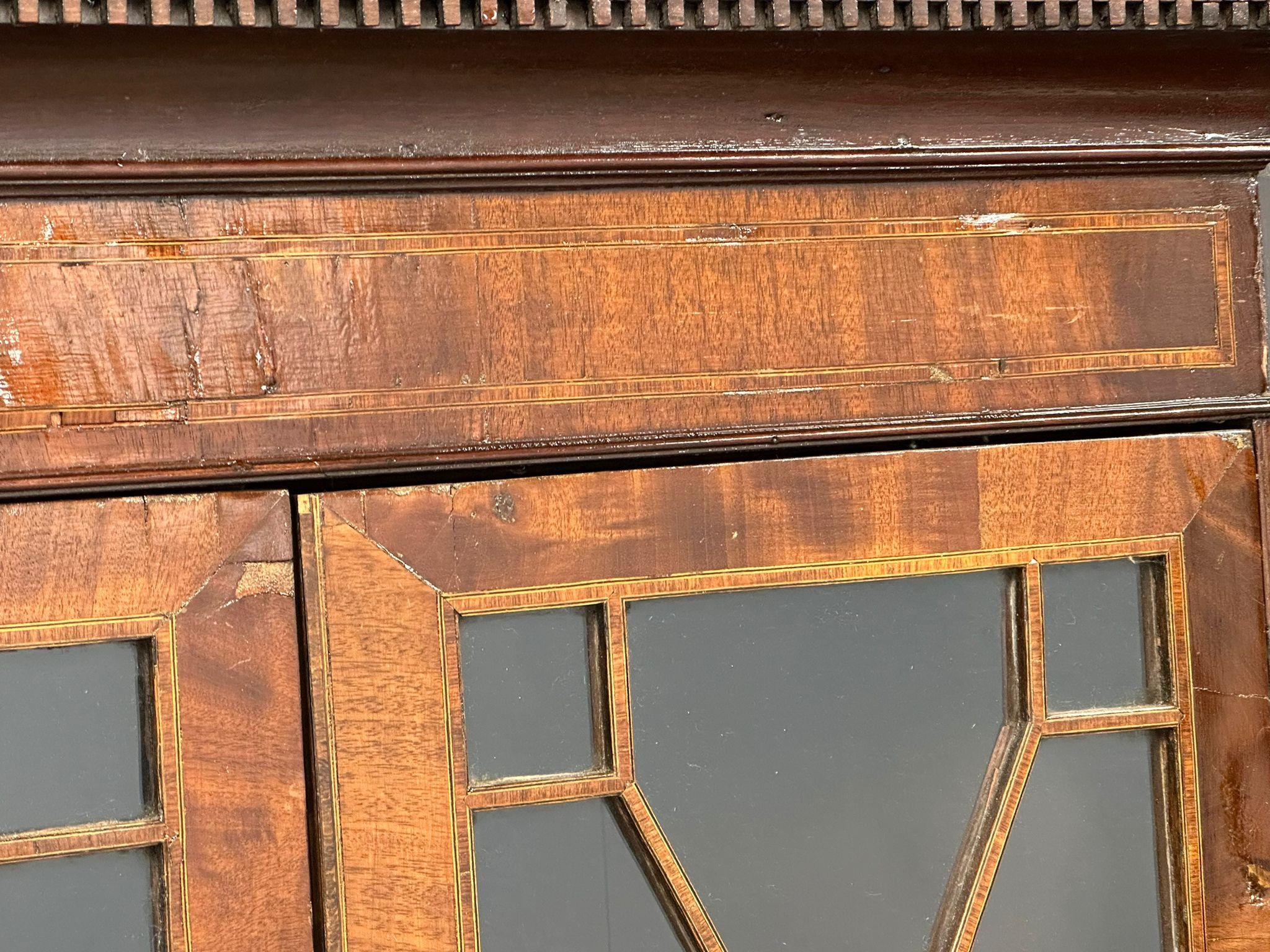 A George III inlaid mahogany corner display cabinet with astragal glazed doors. Circa 1800. - Image 5 of 7