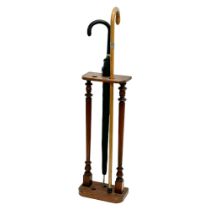 A late Victorian mahogany stick stand/umbrella stand. Circa 1890-1900. 25x13x663.5cm