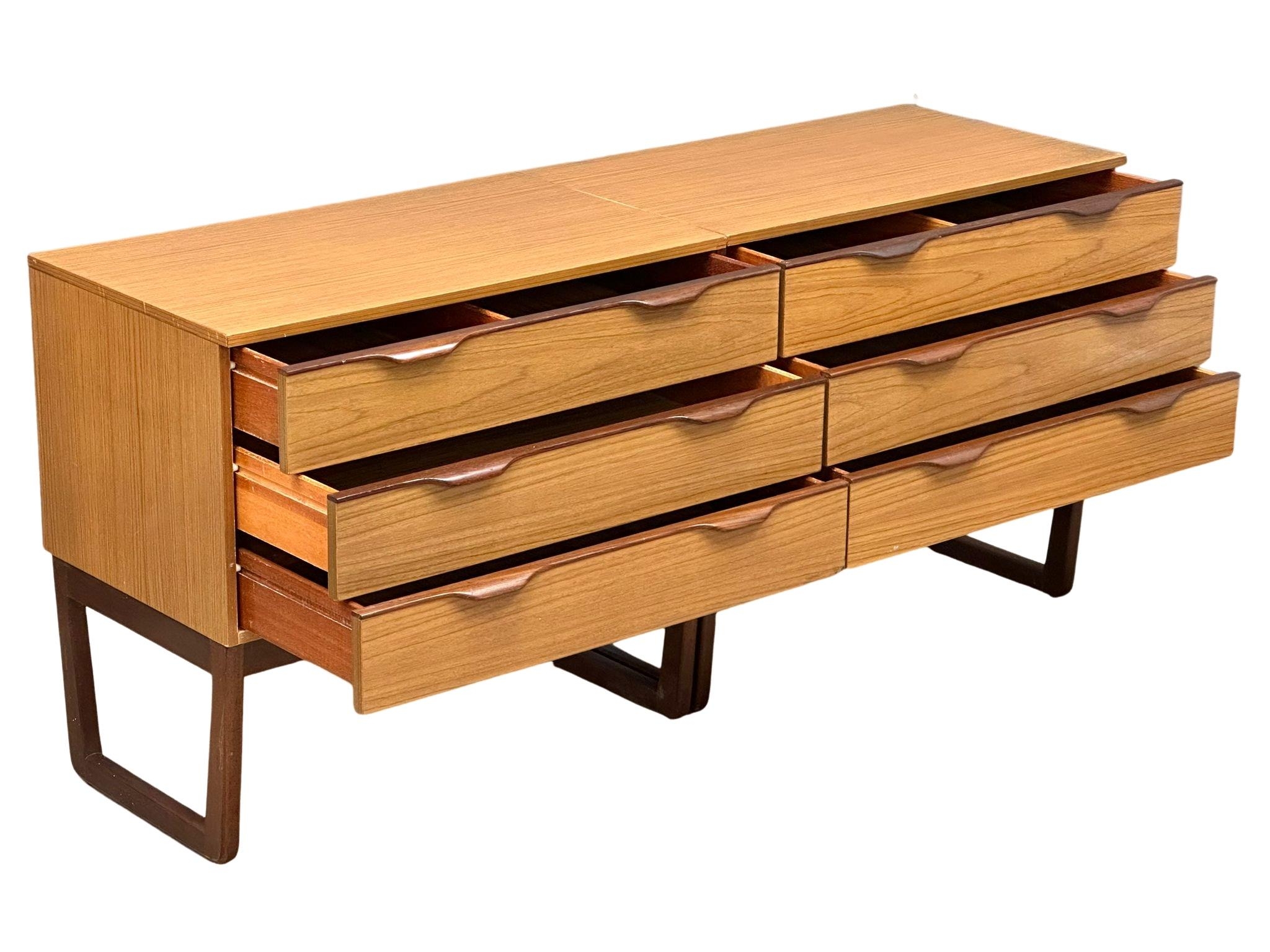 A pair of Mid Century teak and Formica chests of drawers by Europa, 75.5cm x 46cm x 70cm - Image 3 of 5