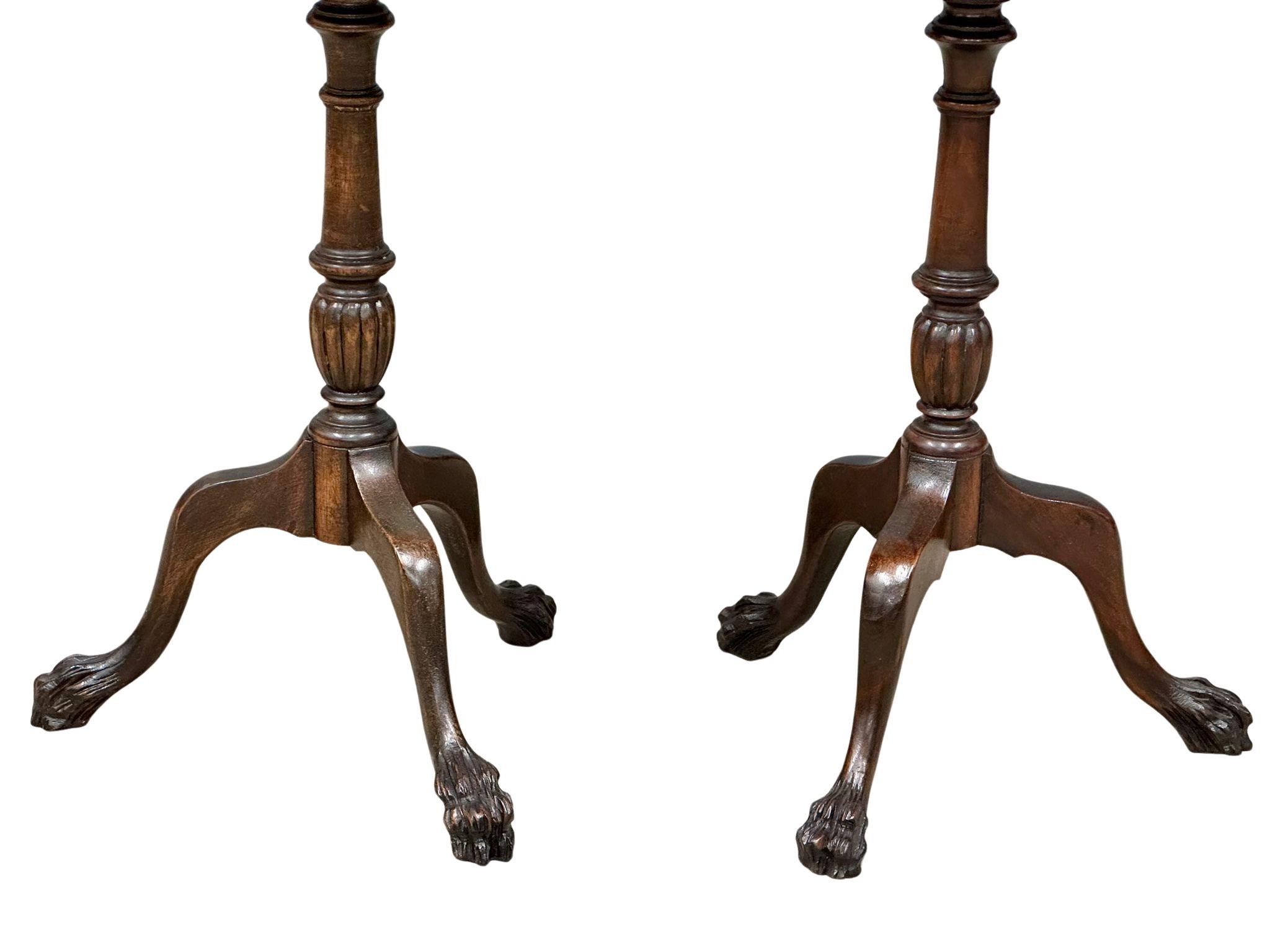 A pair of good quality Chippendale revival mahogany pedestal wine tables on carved paw feet. 32cm - Image 2 of 11