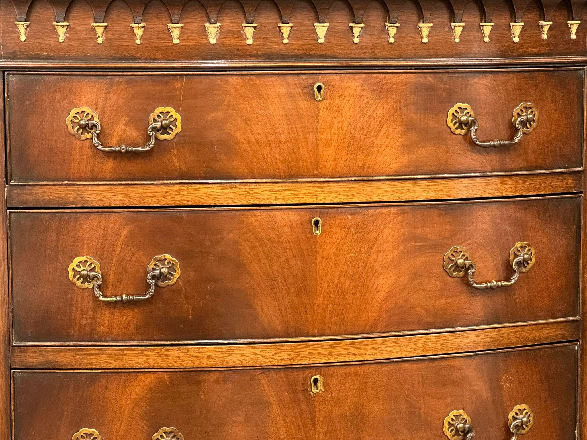 An early 20th Century George III style mahogany bow front tallboy chest on chest with brushing - Image 4 of 10