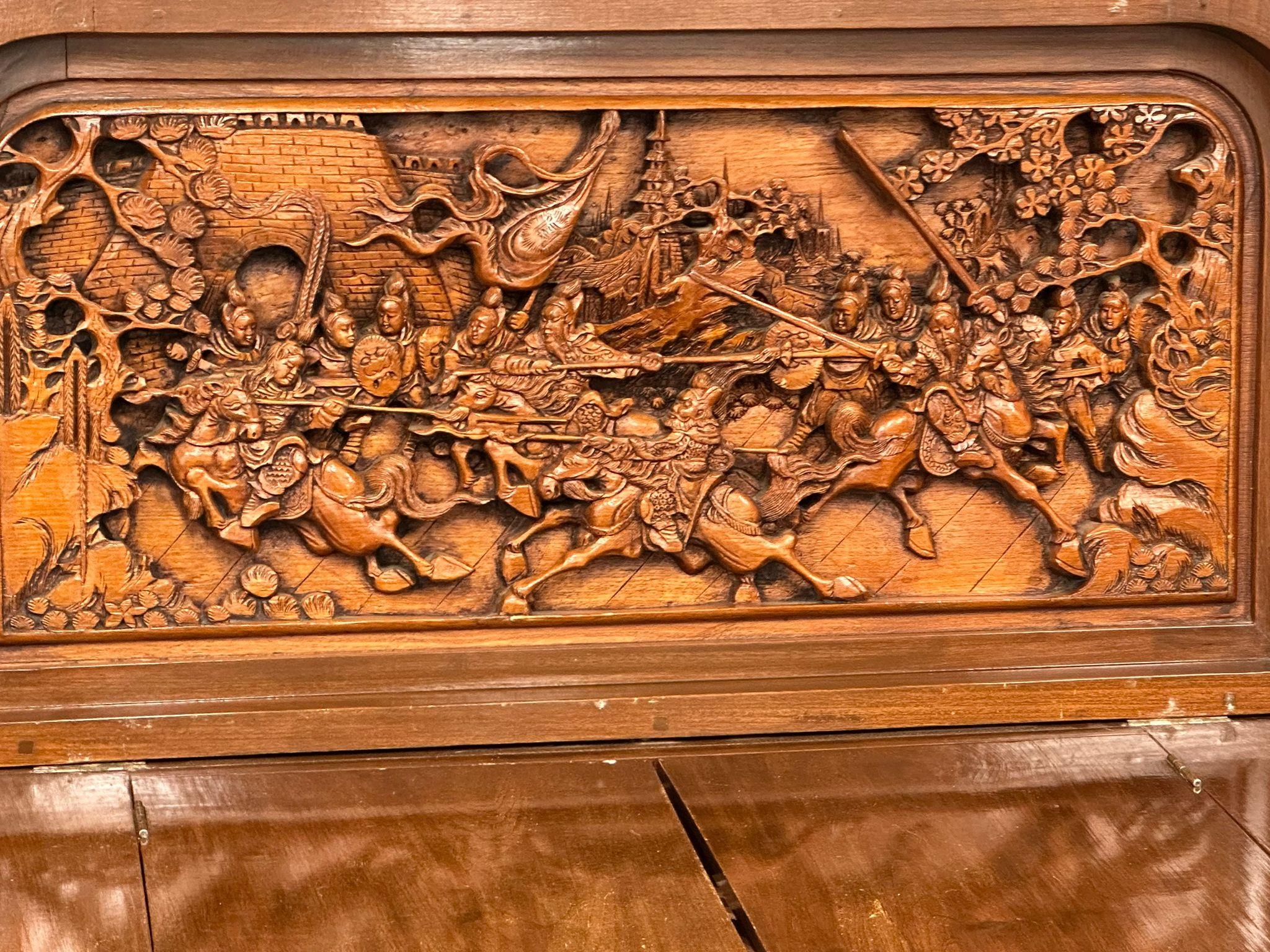 A vintage Chinese style carved teak folding cocktail bar. Closed 91x48x107cm - Image 12 of 14