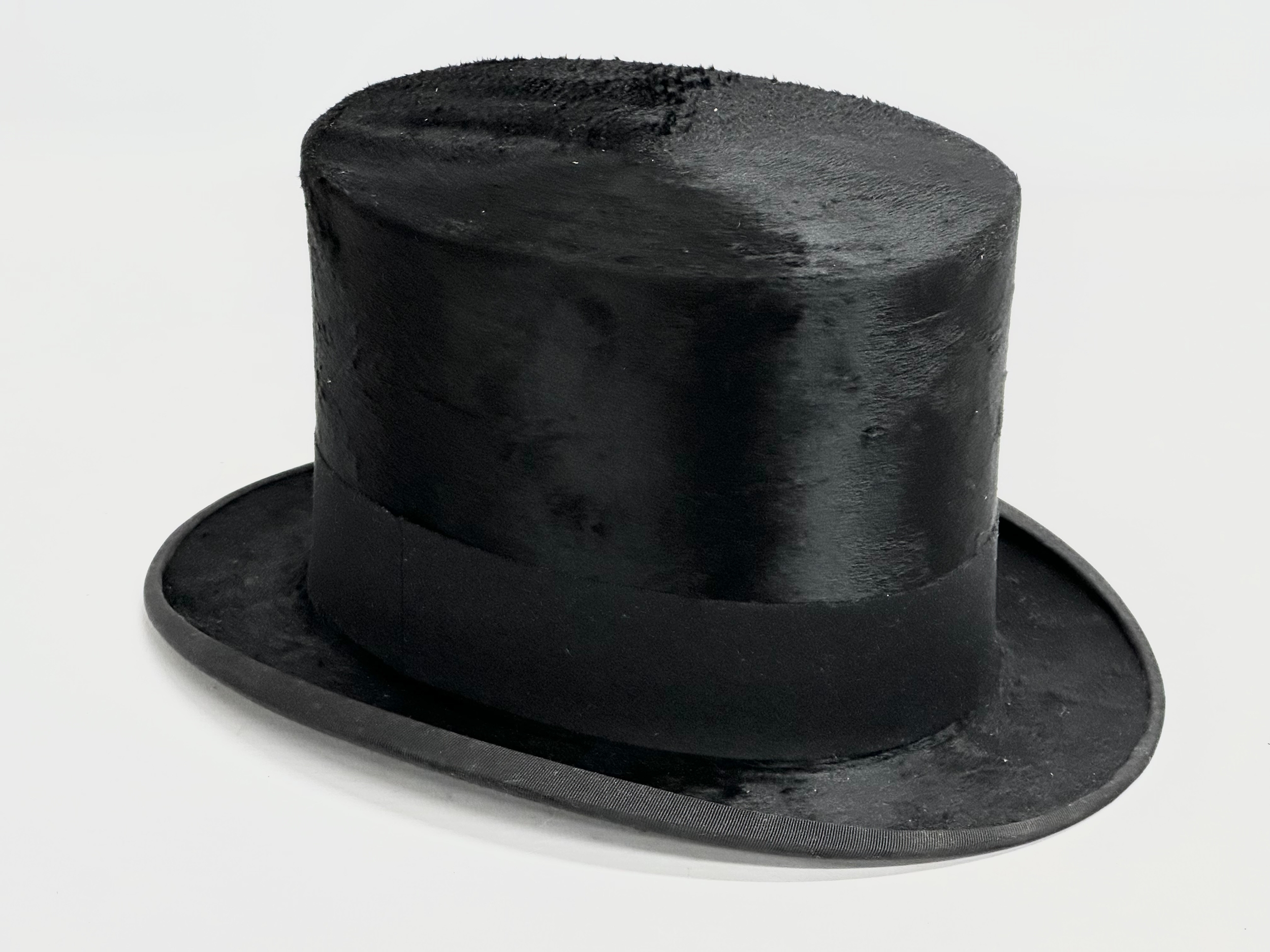 Major Tom C..H. Dickson. A Woodrow top hat with original box. Purchased by Major Tom Dickson in - Image 4 of 6