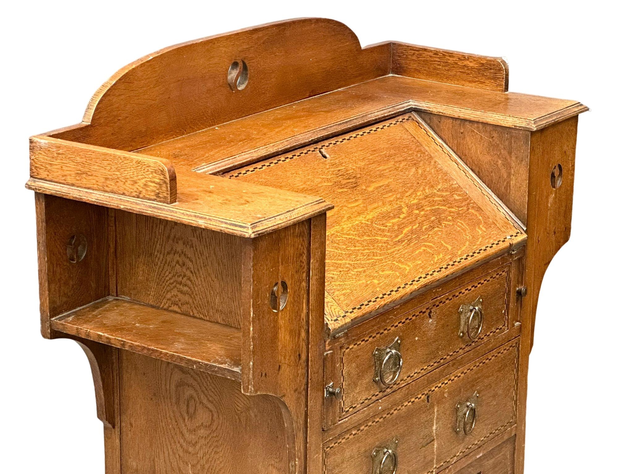 An early 20th century Art & Crafts inlaid oak writing bureau. Circa 1900. 99.5x41x111cm - Image 3 of 7