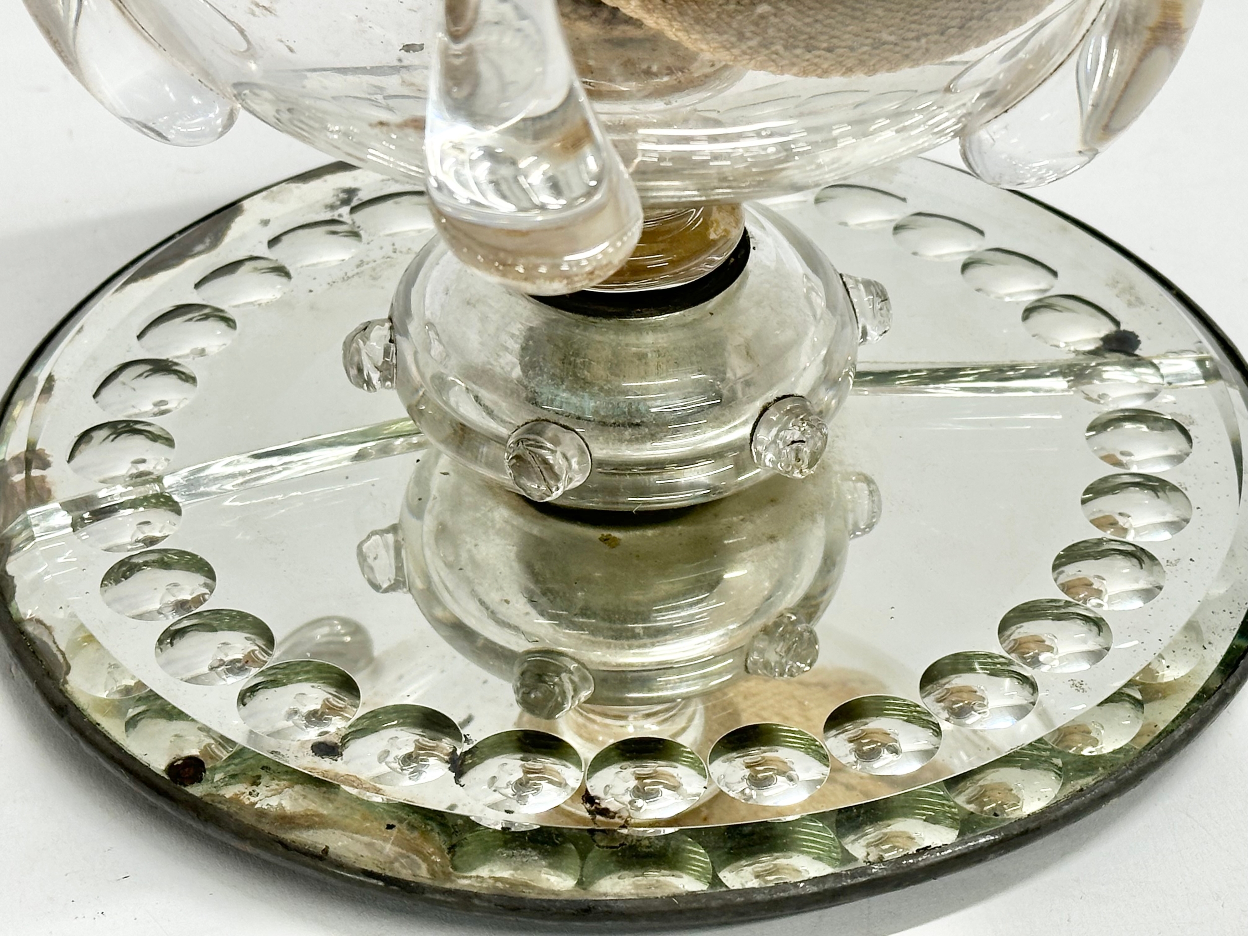 A Victorian hand blown glass bowl oil lamp on sorcerers mirror base. 20x49cm - Image 6 of 8