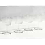 A set of 4 late 19th/early 20th century etched champagne glasses. Circa 1900. 8.5x12cm