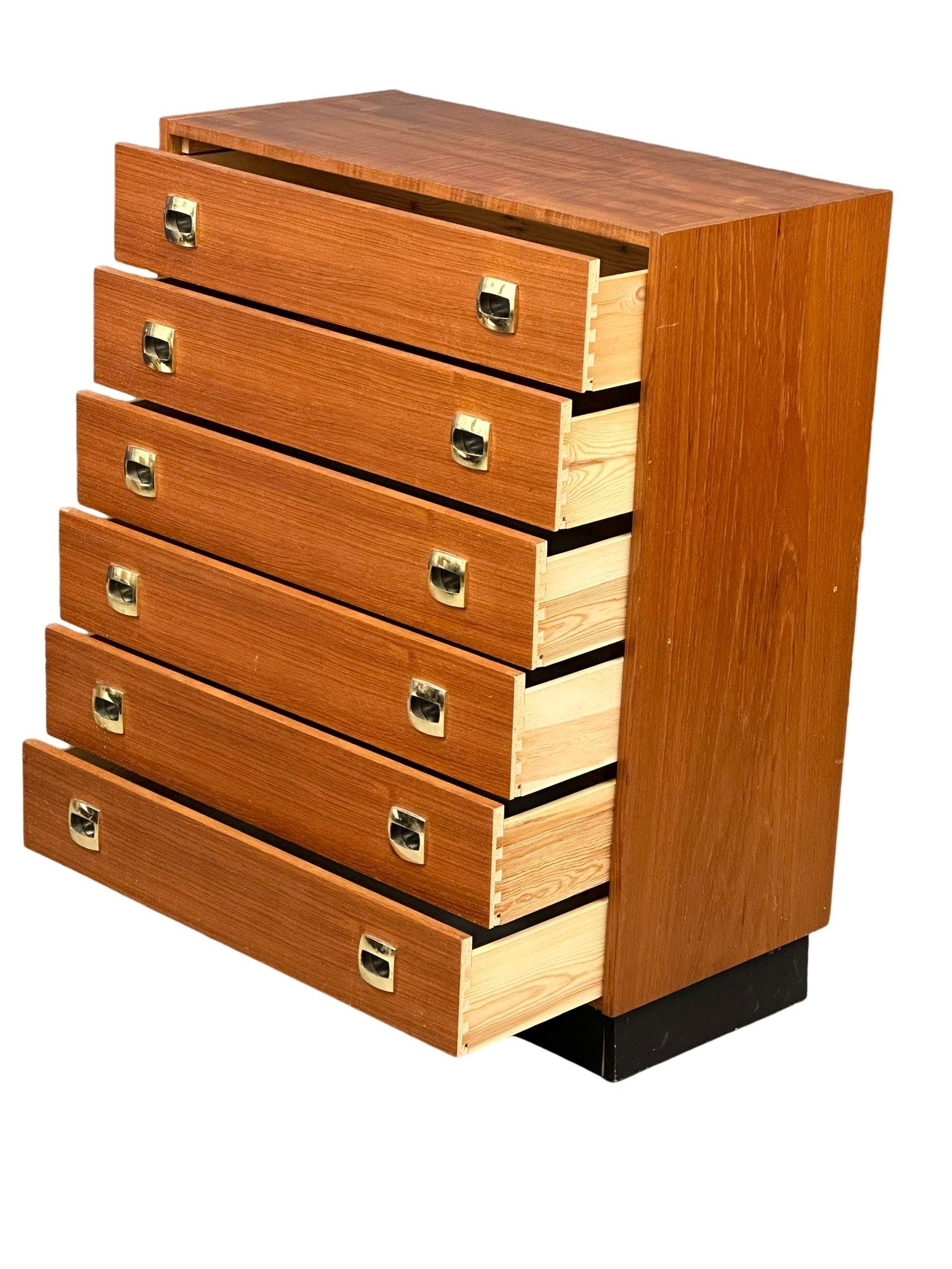 A Danish Mid Century teak chest of drawers. 80x40x100cm - Image 8 of 12