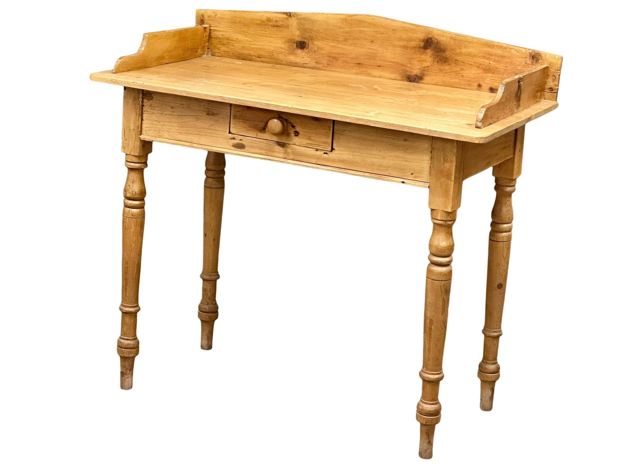 A Victorian pine washstand with drawer, 92cm x 46cm x 87cm