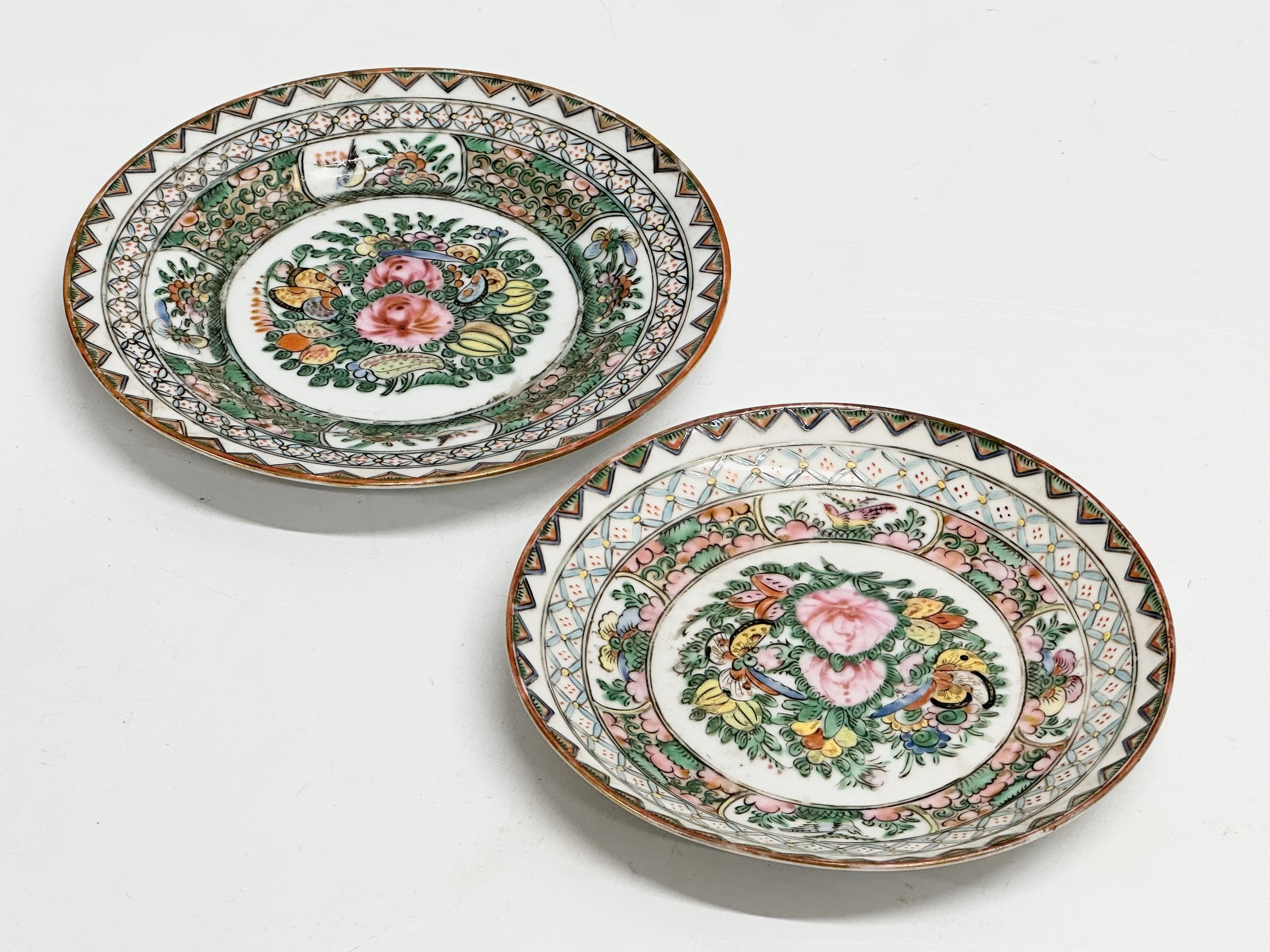 2 mid 19th century Chinese Emperor Xianfeng Rose Medallion saucer plates. 15.5cm.