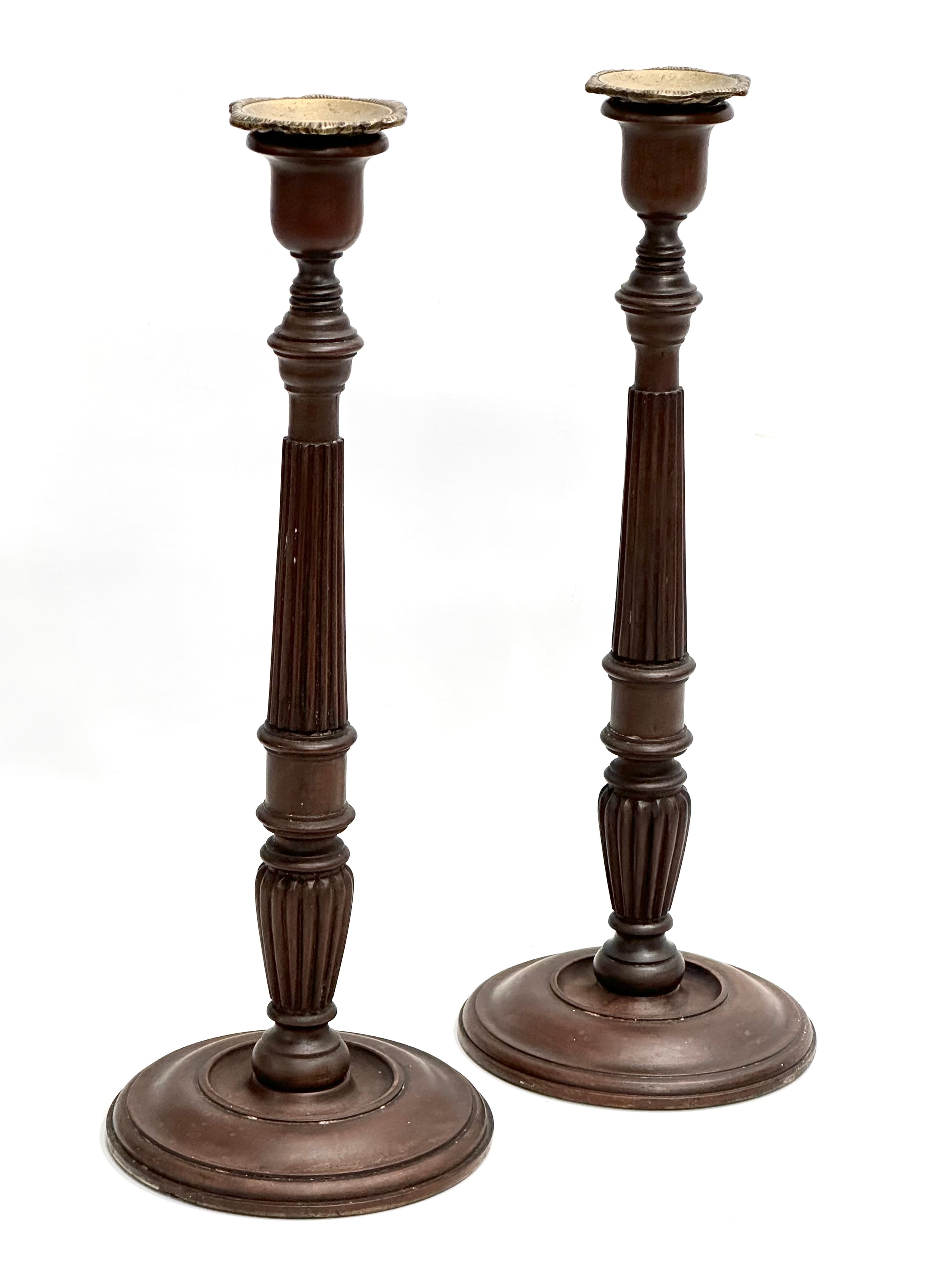 A pair of large excellent quality late 19th century George III style mahogany candlesticks. Circa - Image 9 of 9