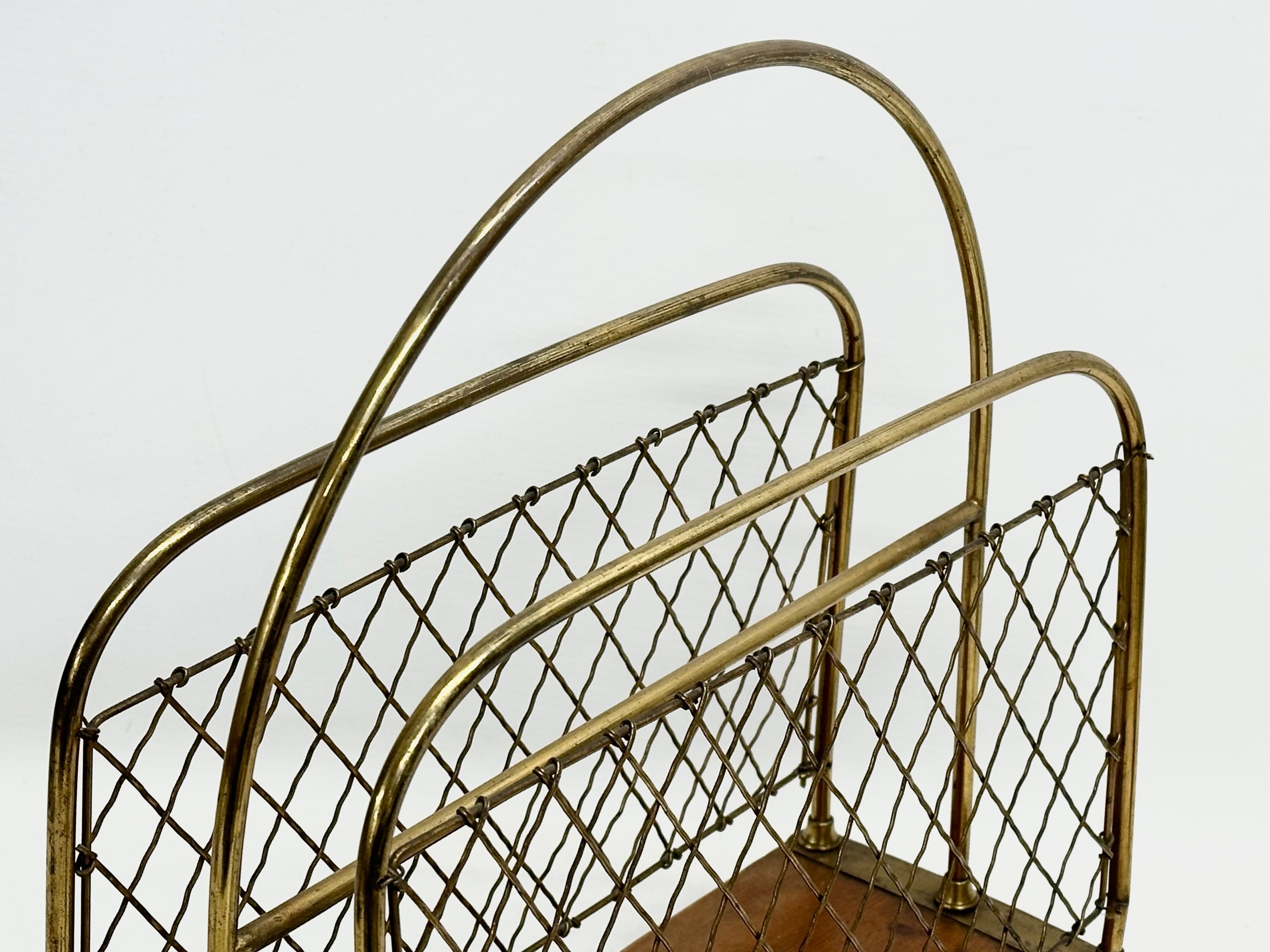 A late Victorian brass and mahogany paper rack/magazine rack. 36x15x37cm - Image 3 of 5