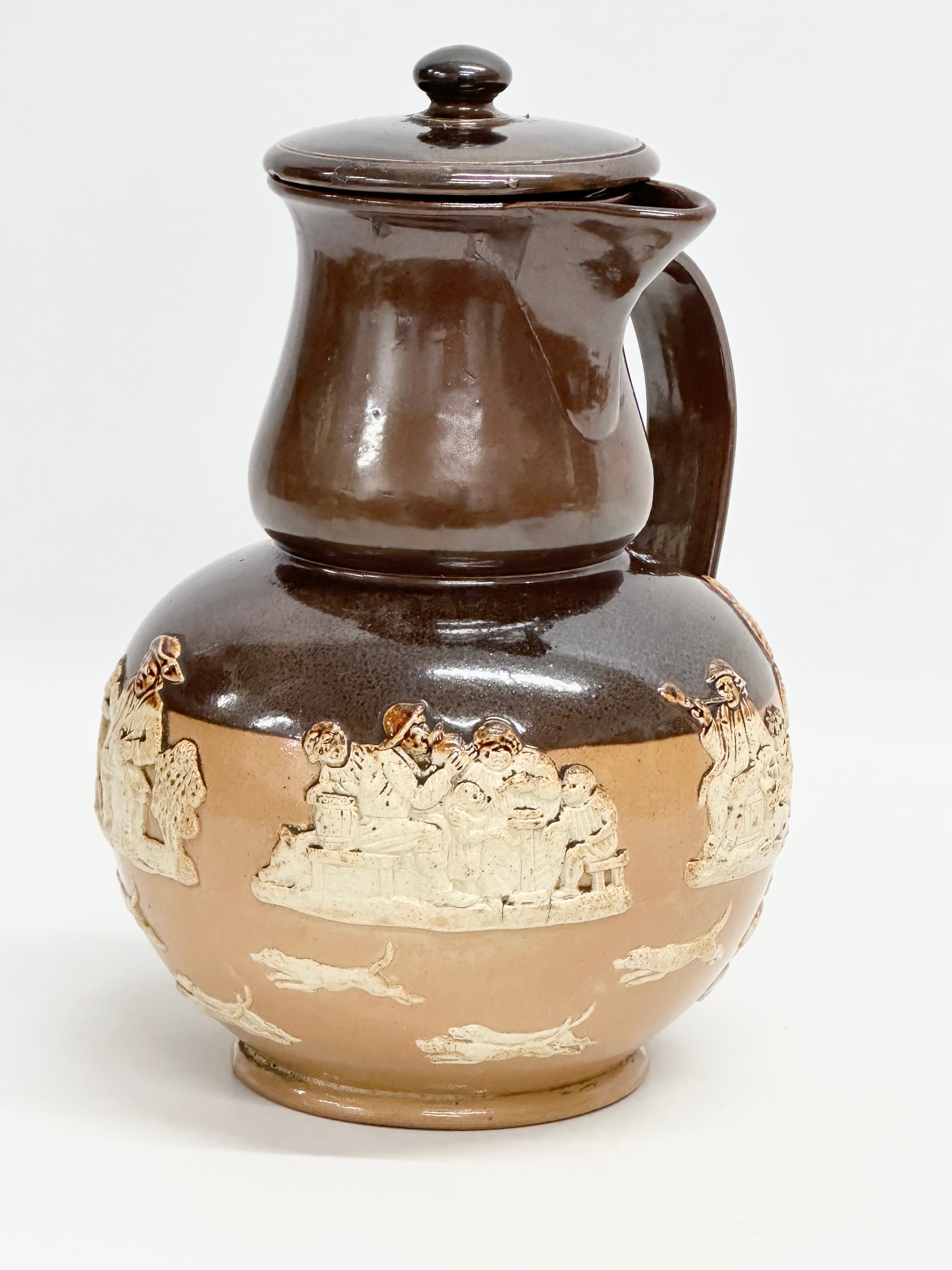 A Royal Doulton Lambeth ‘Harvest’ flagon with spout and sieve. Early 20th century. 17x15x25cm - Image 5 of 7