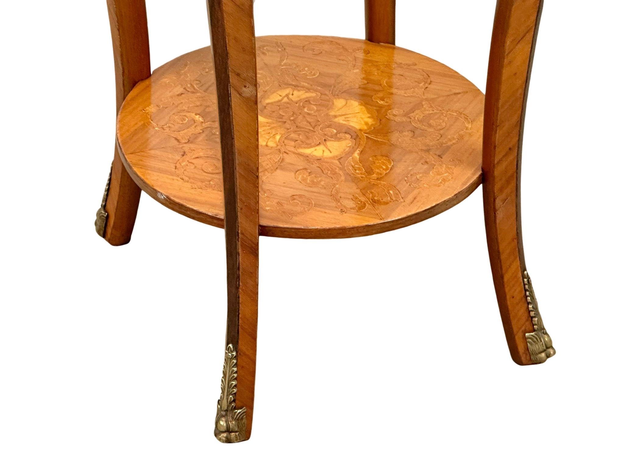 A French 18th century style inlaid occasional table with marble top, brass gallery and ormolu - Image 3 of 5