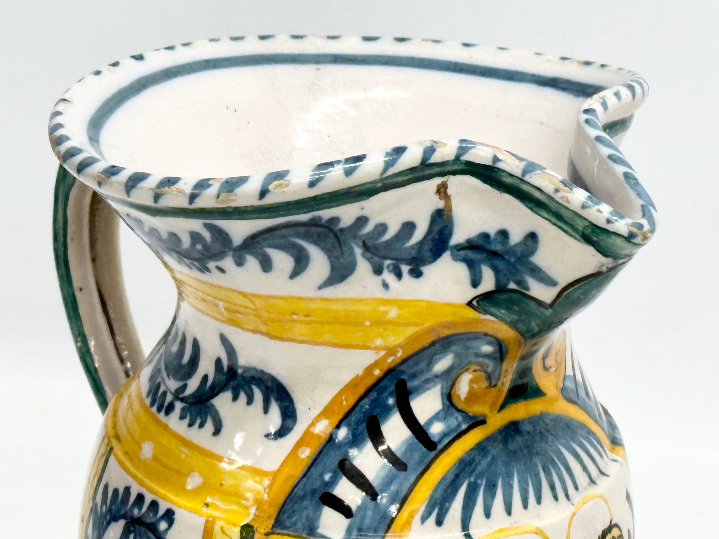 A rare late 18th/early 19th century Italian Majolica Pesaro Admiral jug. Circa 1780-1820. 19x15x23cm - Image 3 of 8