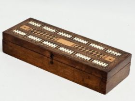 A Victorian walnut Cribbage Game box with bone and satinwood inlay. 28x10x5cm