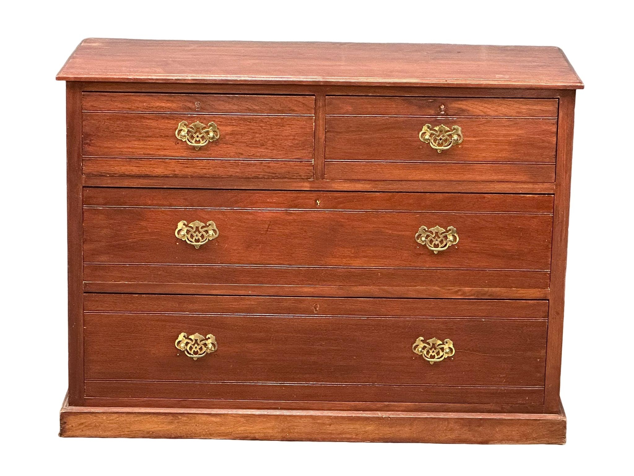 A late Victorian chest of drawers. Circa 1890-1900. 107x46x78cm - Image 3 of 5
