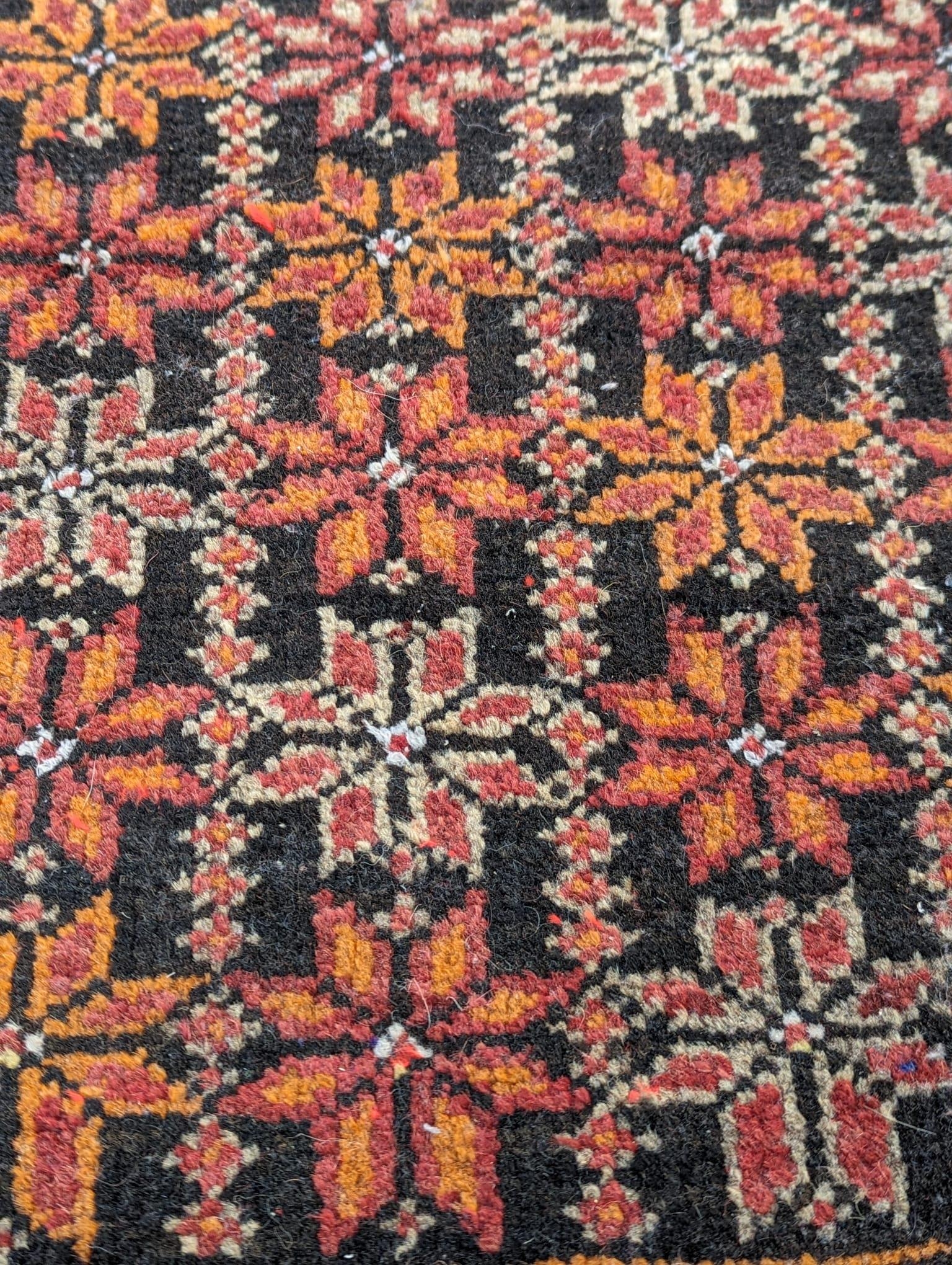 A Middle Eastern style mat. 76x45cm - Image 3 of 3