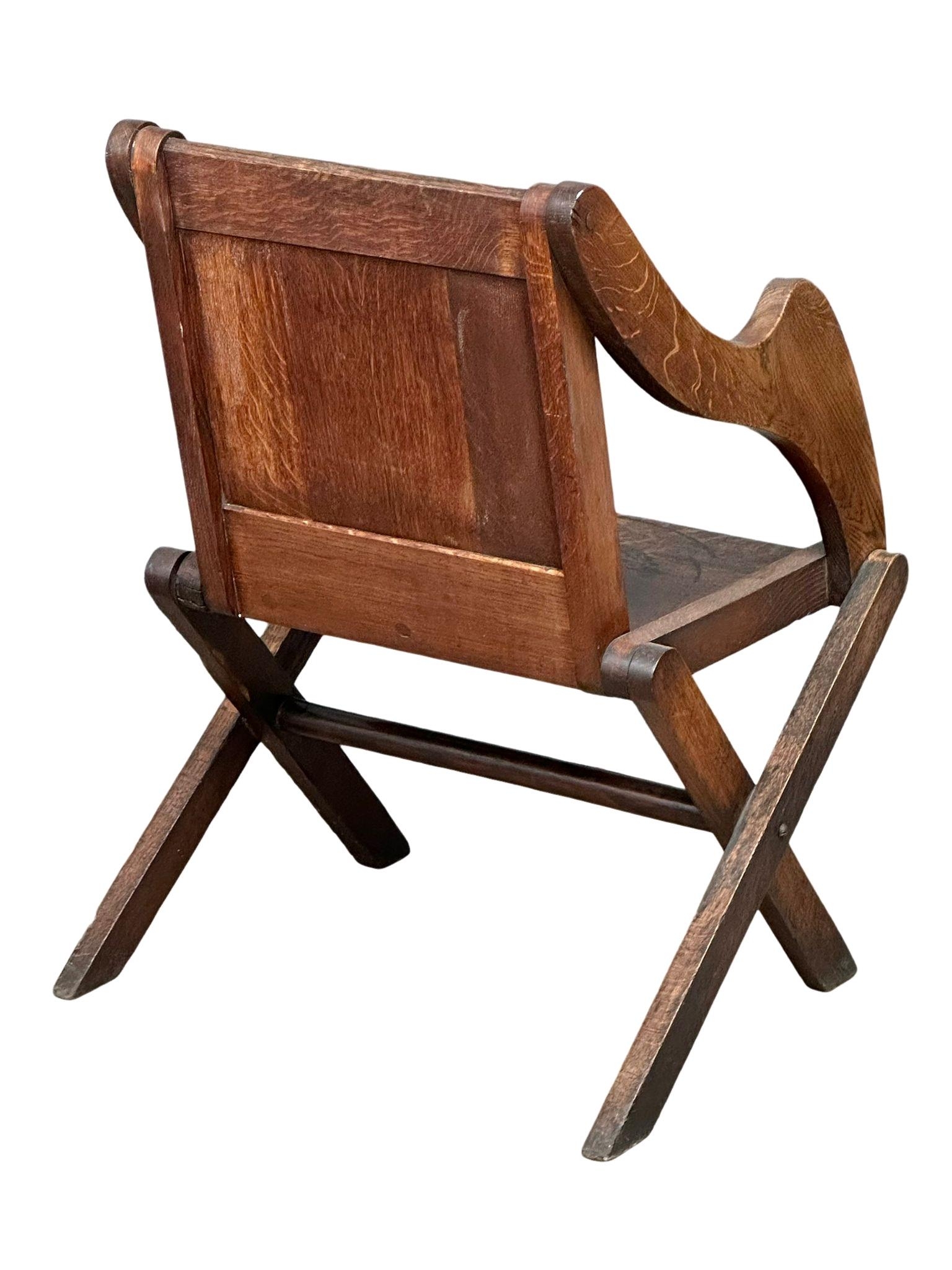 A late 19th century Glastonbury oak armchair. Circa 1890-1900. - Image 3 of 5