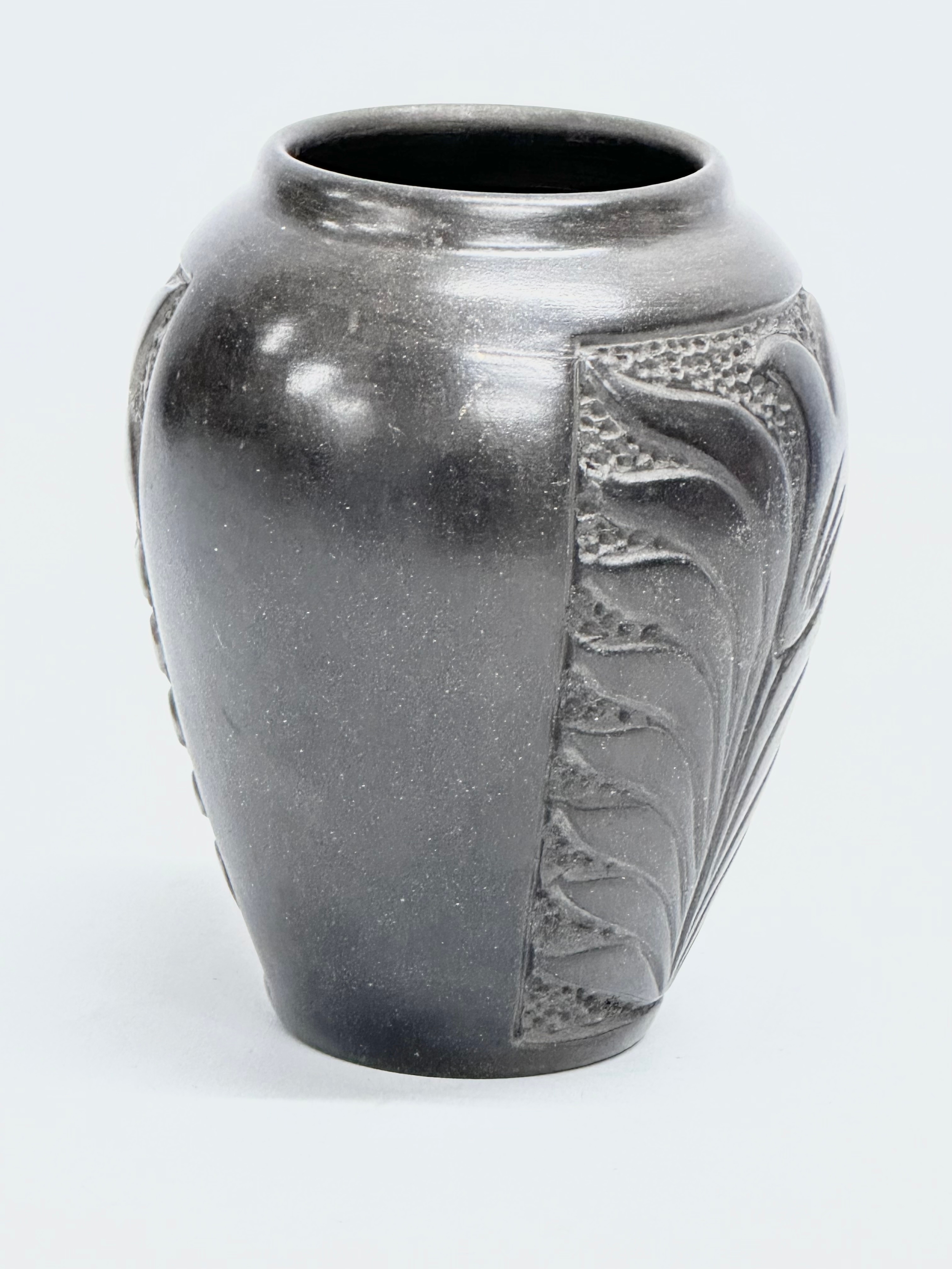 A black glazed ceramic pot by Marginea. 10x14cm - Image 2 of 3