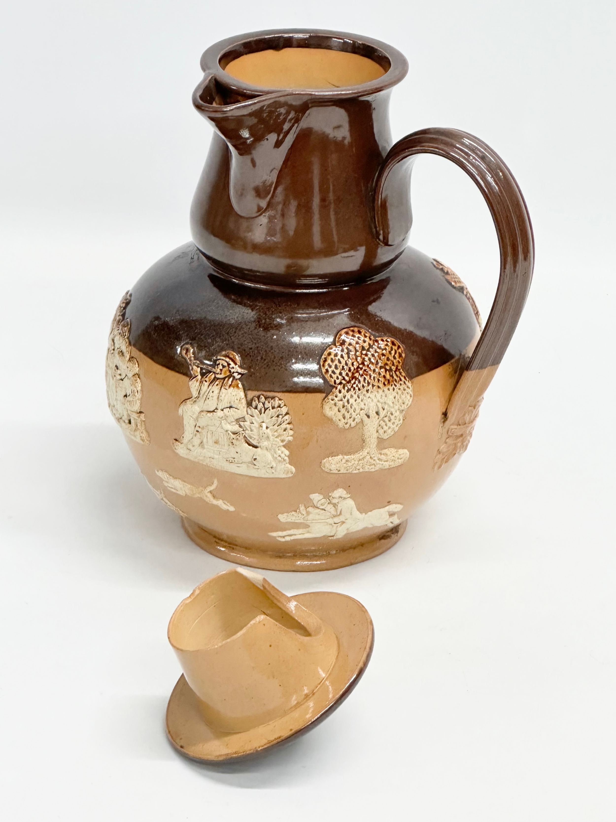 A Royal Doulton Lambeth ‘Harvest’ flagon with spout and sieve. Early 20th century. 17x15x25cm - Image 3 of 7