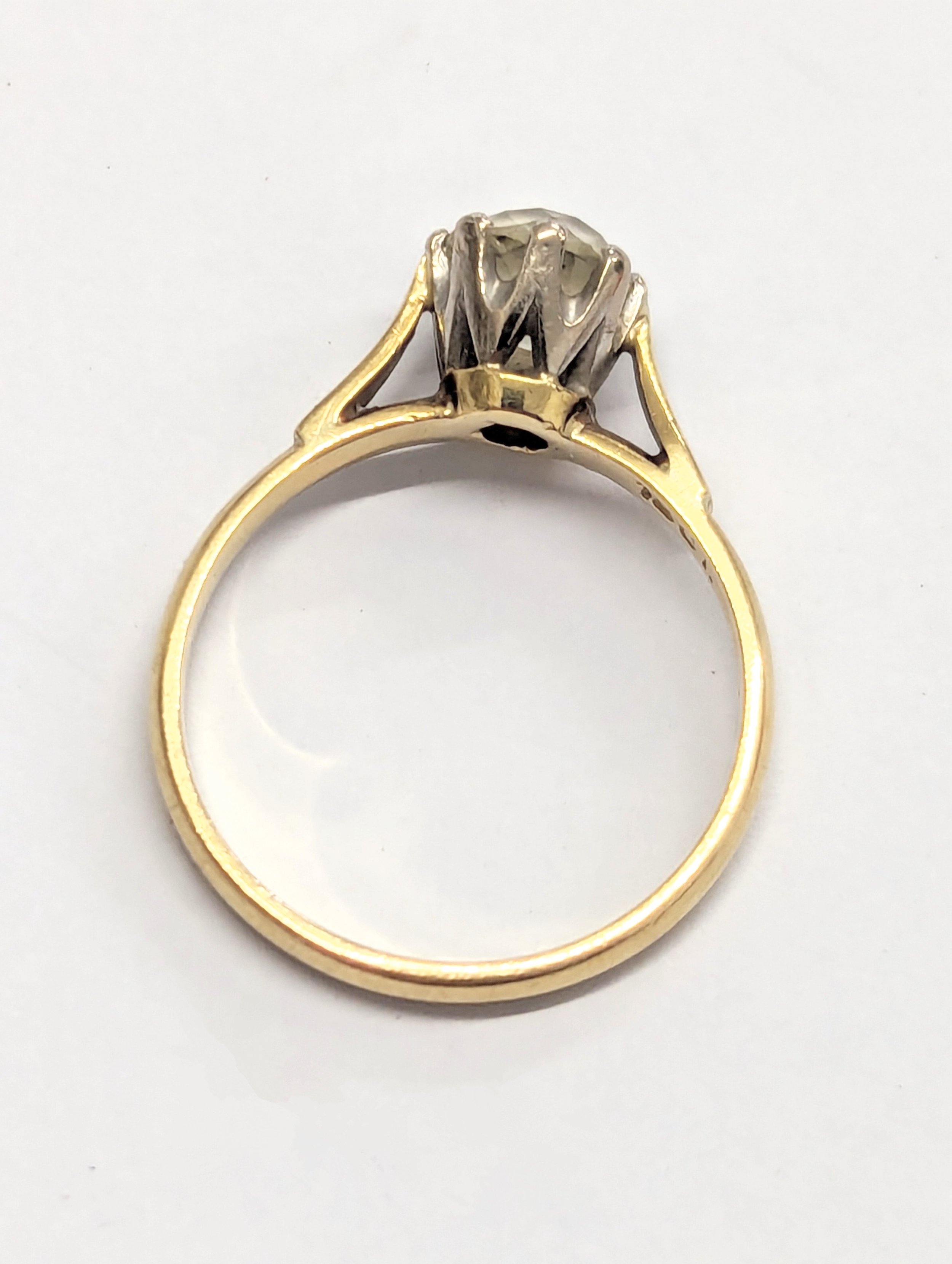 An 18ct gold, Victorian rose cut diamond solitaire ring. Diamond is 1.20ct. UK size P. - Image 4 of 4